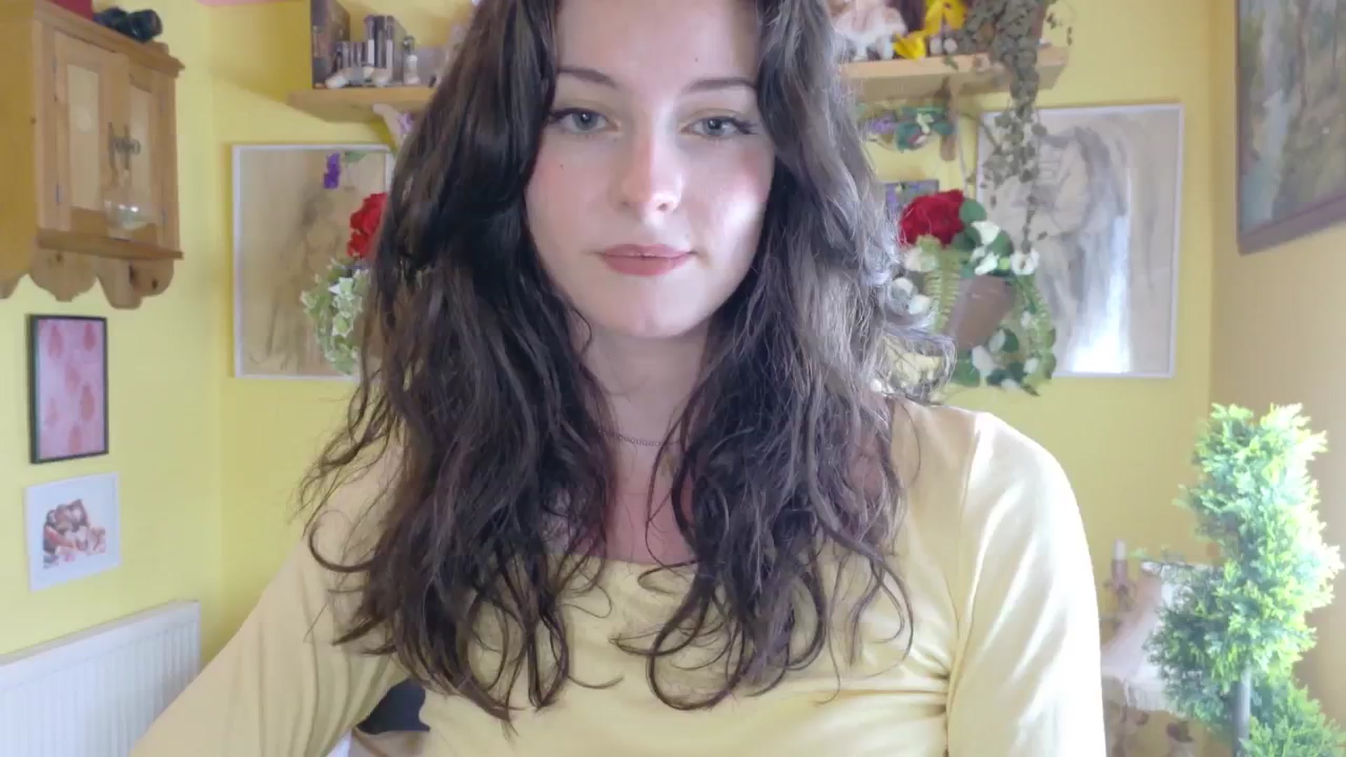 Gallery image thumbnail from porcelaincity's myfreecams stream on, 08/04/2025, 15:28 image 10 of 20