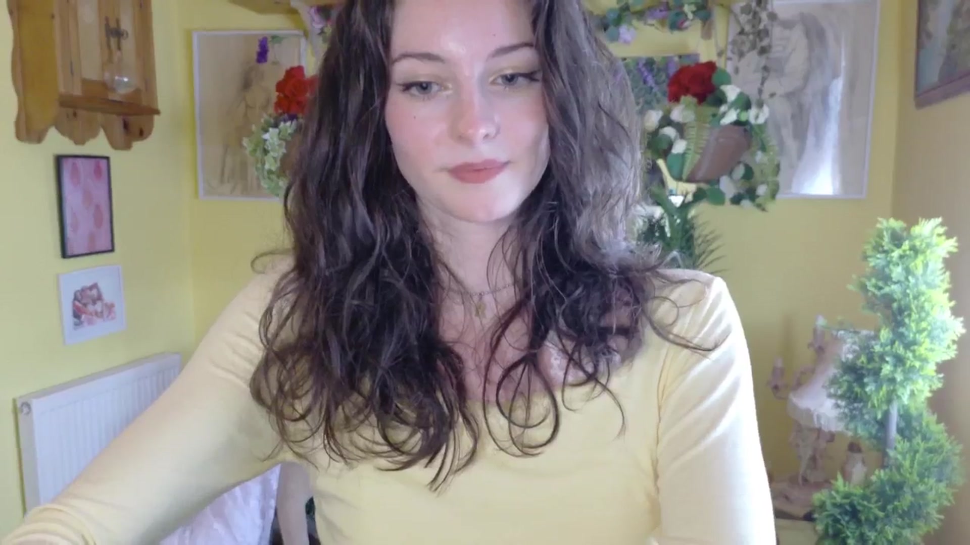 Gallery image thumbnail from porcelaincity's myfreecams stream on, 08/04/2025, 16:58 image 14 of 20