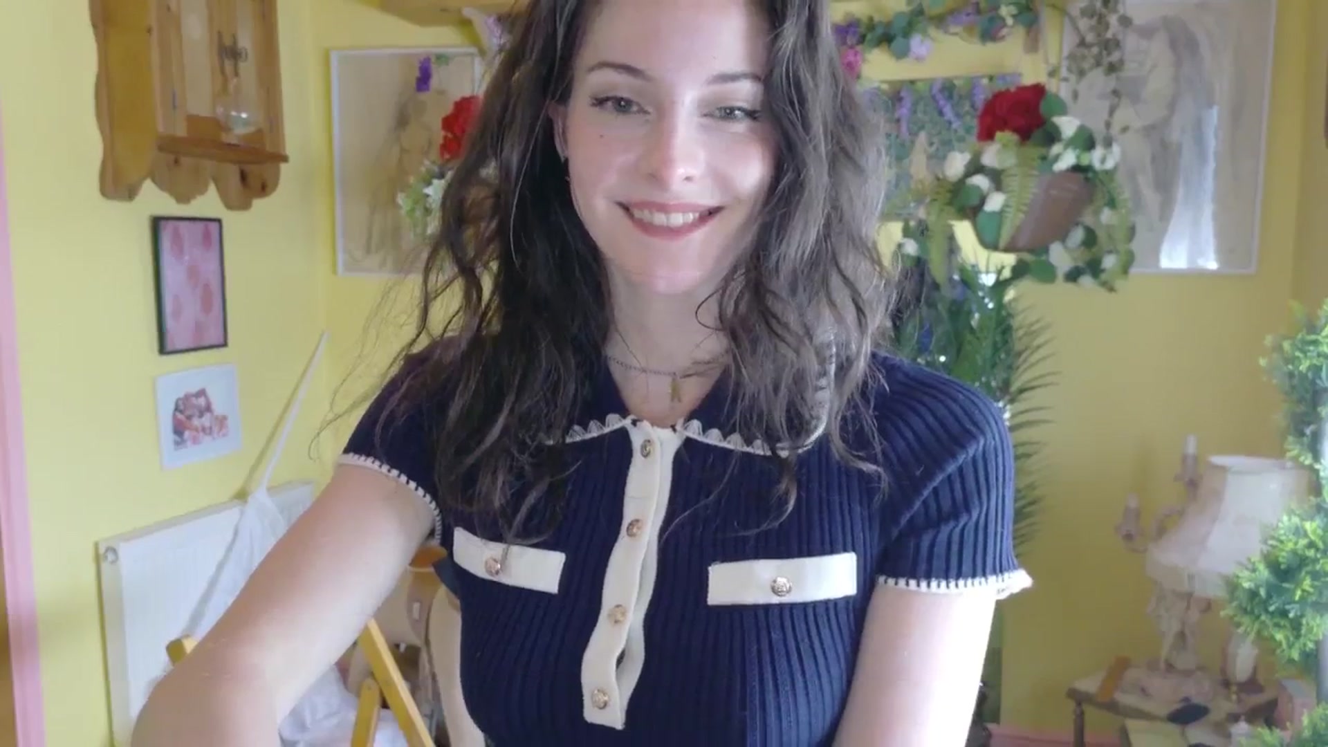 Gallery image thumbnail from porcelaincity's myfreecams stream on, 08/05/2025, 09:22 image 20 of 20