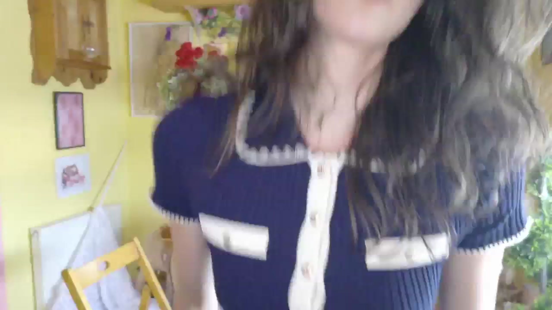 Gallery image thumbnail from porcelaincity's myfreecams stream on, 08/05/2025, 09:22 image 6 of 20