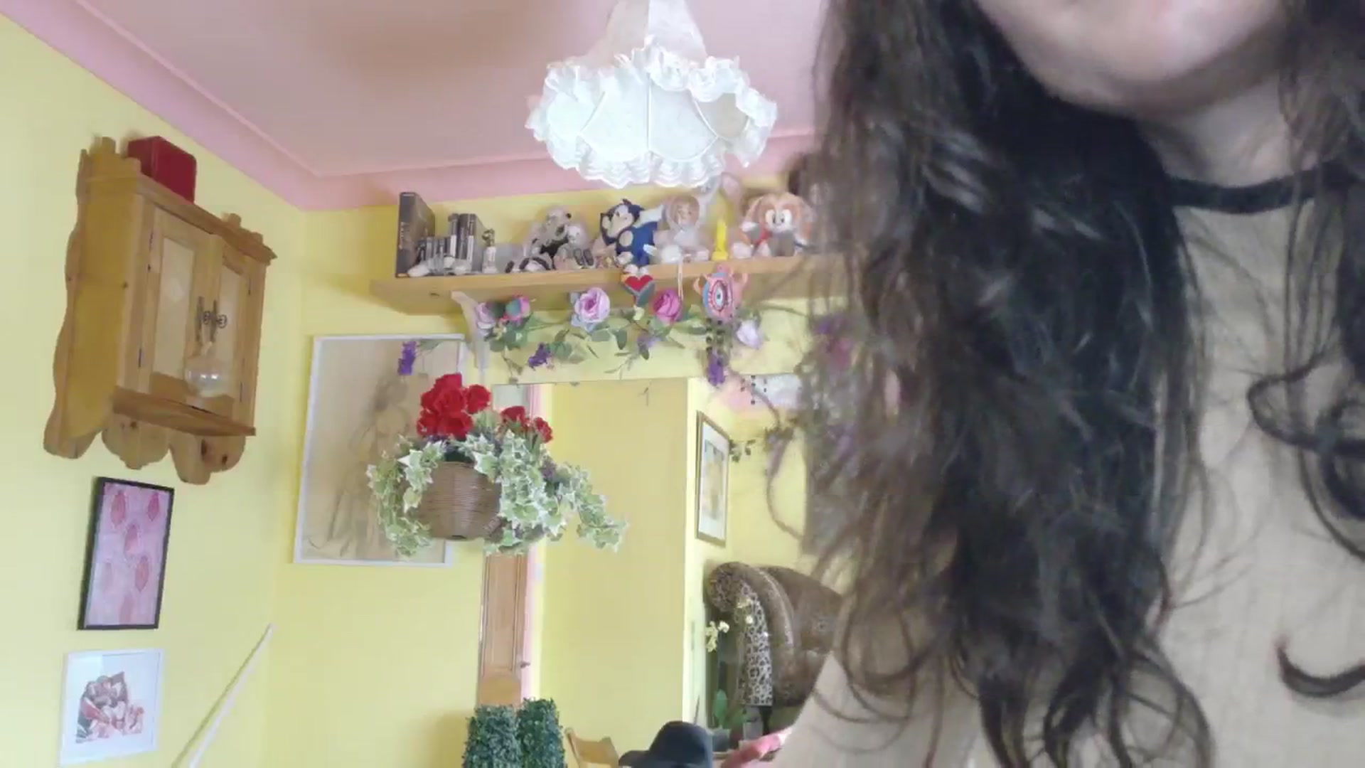 Gallery image thumbnail from porcelaincity's myfreecams stream on, 08/07/2025, 10:04 image 9 of 20