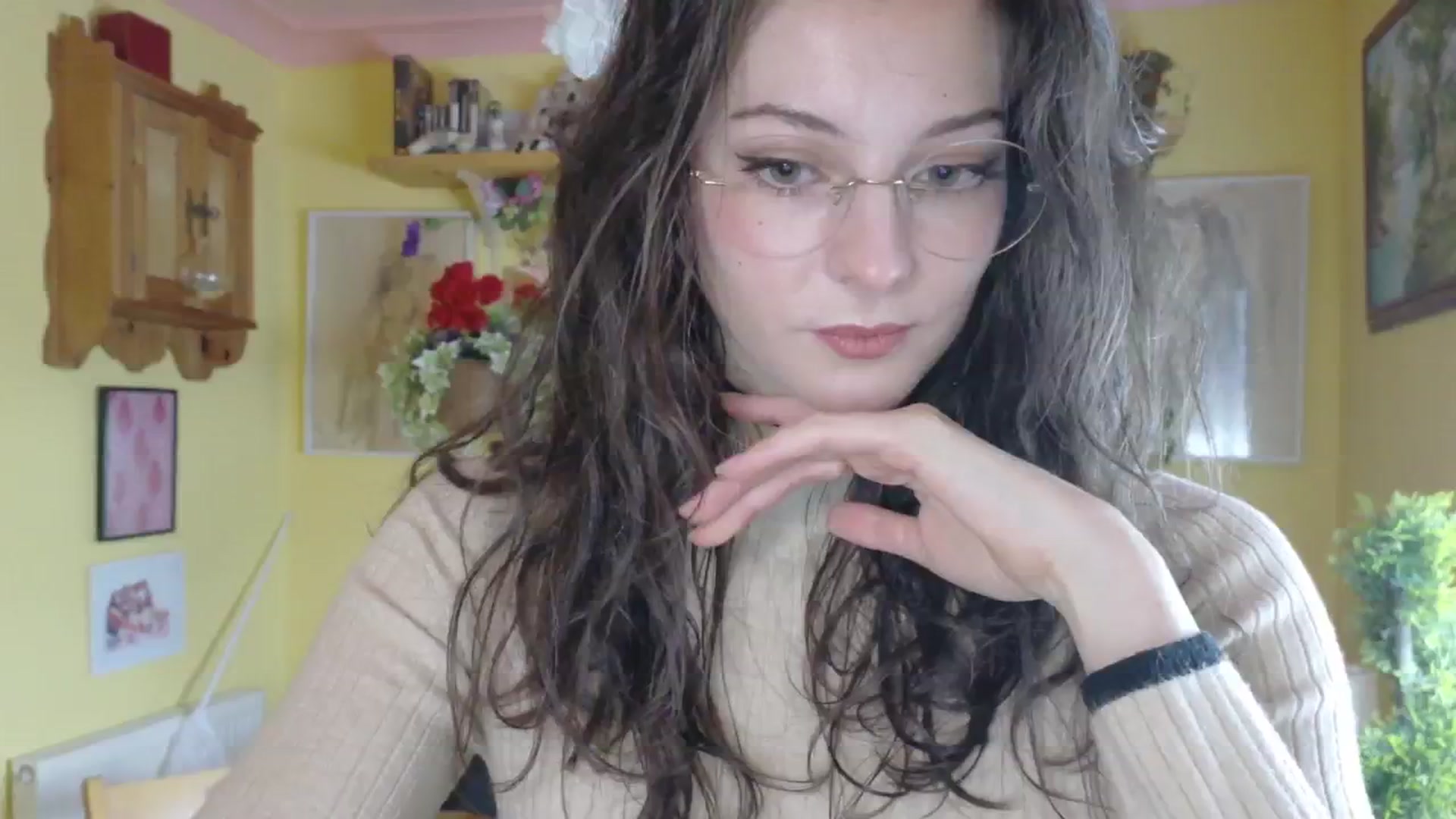 Gallery image thumbnail from porcelaincity's myfreecams stream on, 08/07/2025, 10:04 image 2 of 20