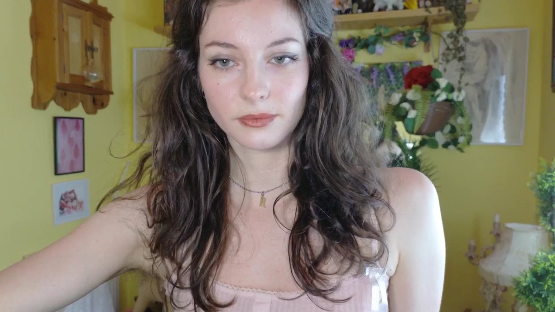 Gallery image thumbnail from porcelaincity's myfreecams stream on, 08/14/2025, 13:30 image 10 of 20