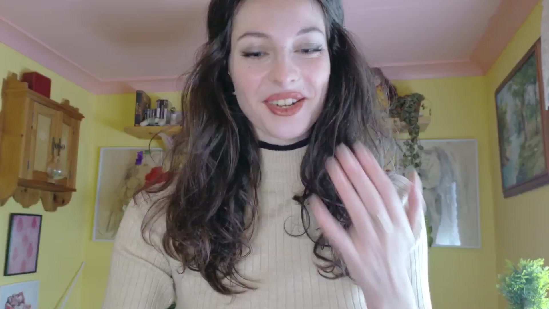 Gallery image thumbnail from porcelaincity's myfreecams stream on, 08/14/2025, 13:30 image 2 of 20