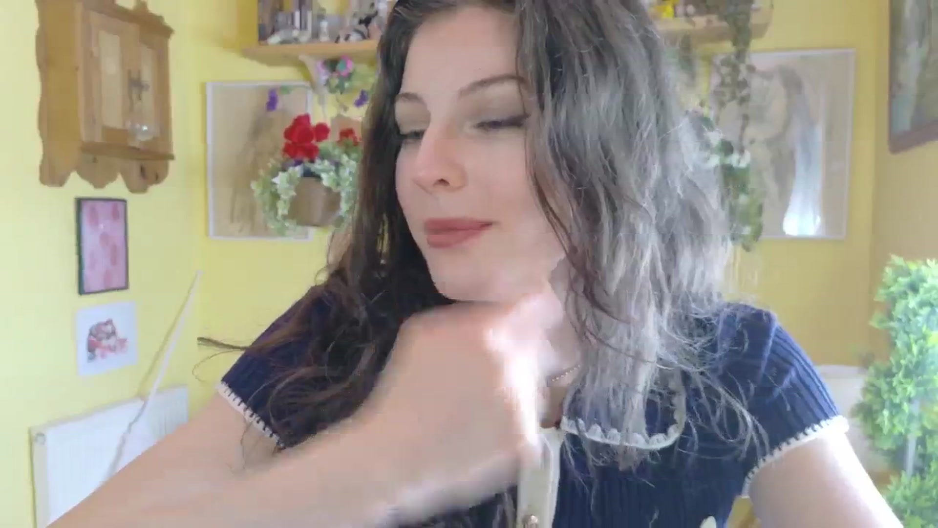 Gallery image thumbnail from porcelaincity's myfreecams stream on, 08/25/2025, 11:18 image 13 of 20