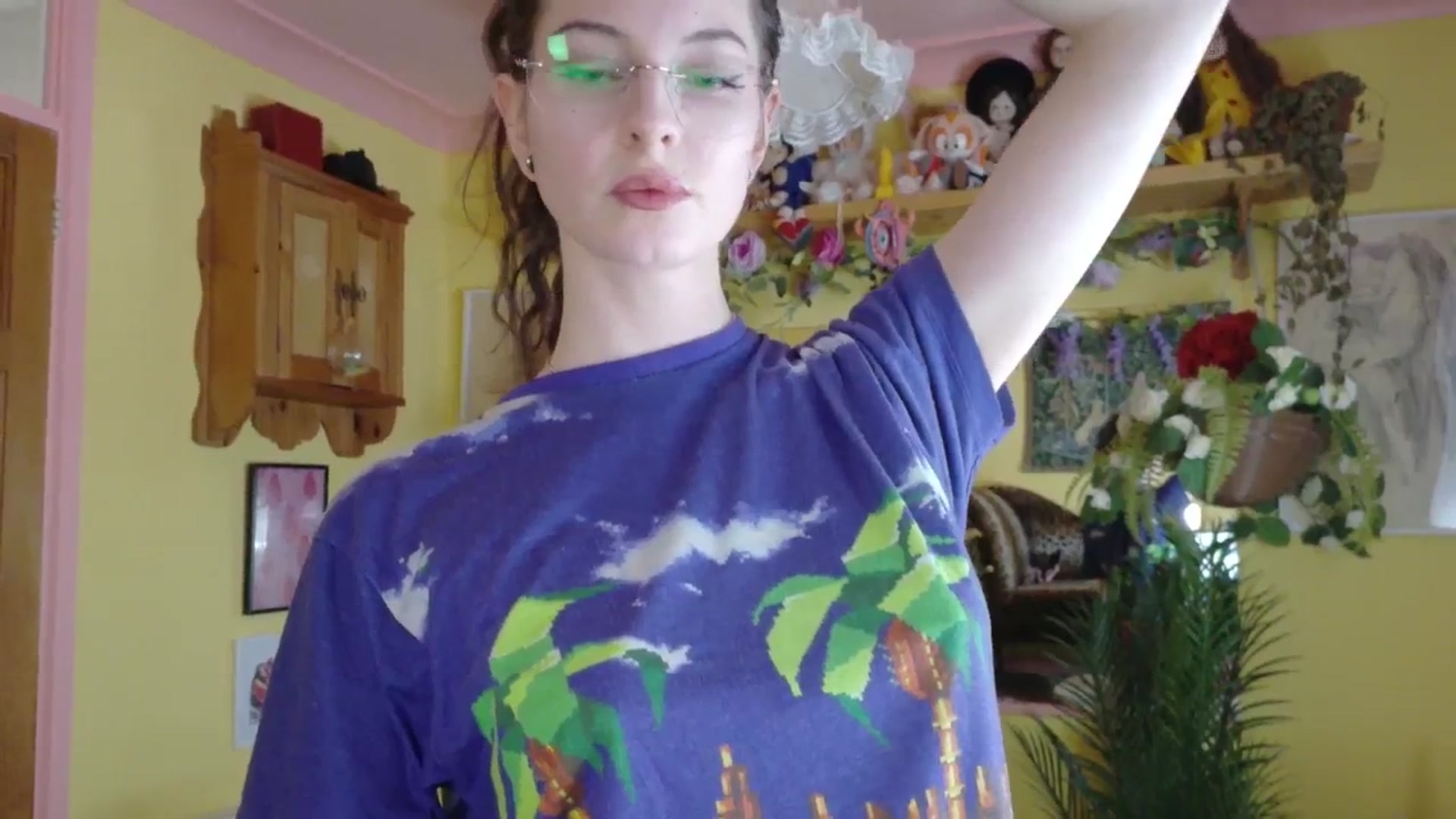 Gallery image thumbnail from porcelaincity's myfreecams stream on, 09/01/2025, 15:46 image 5 of 20