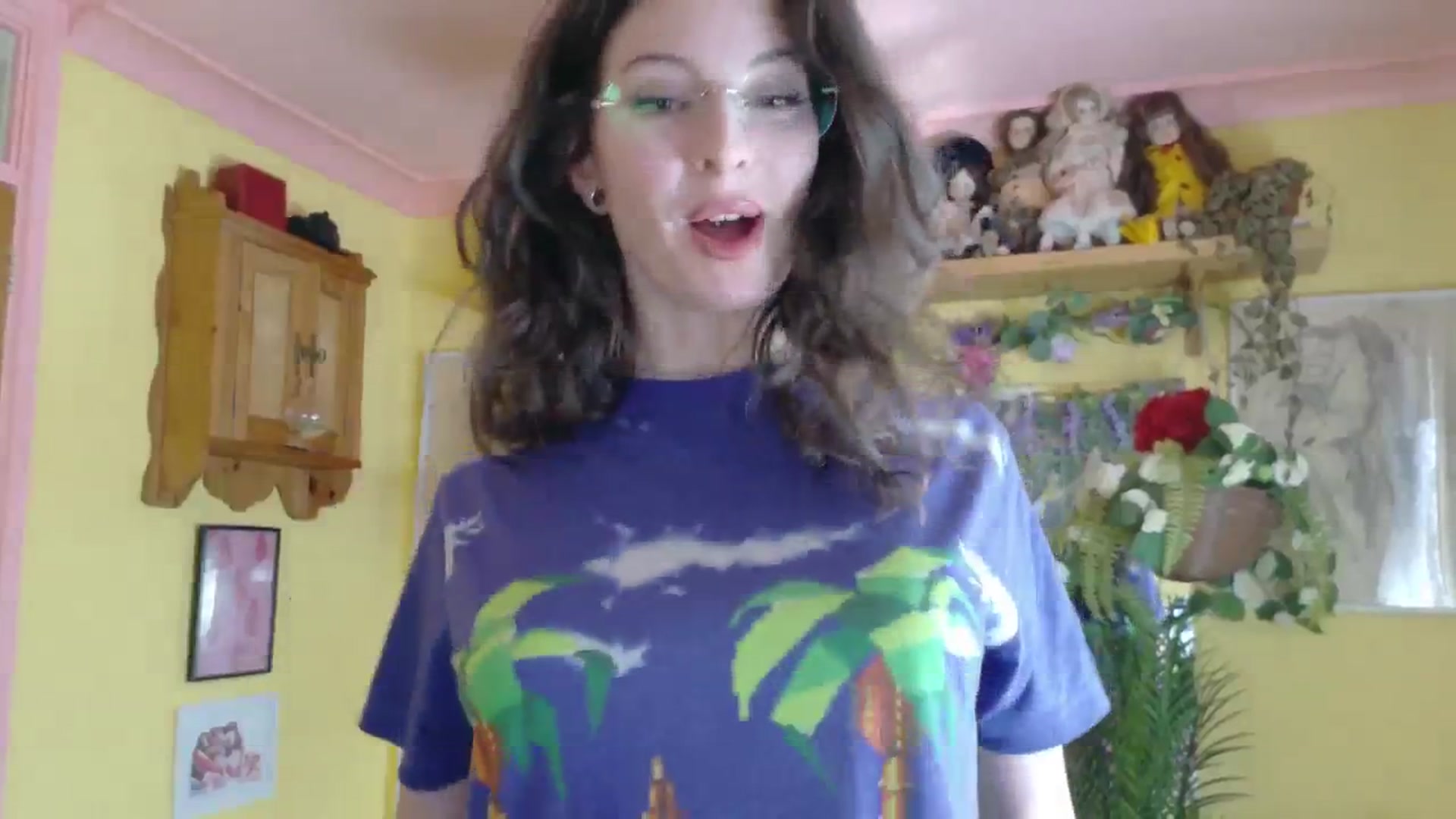 Gallery image thumbnail from porcelaincity's myfreecams stream on, 09/01/2025, 15:46 image 9 of 20