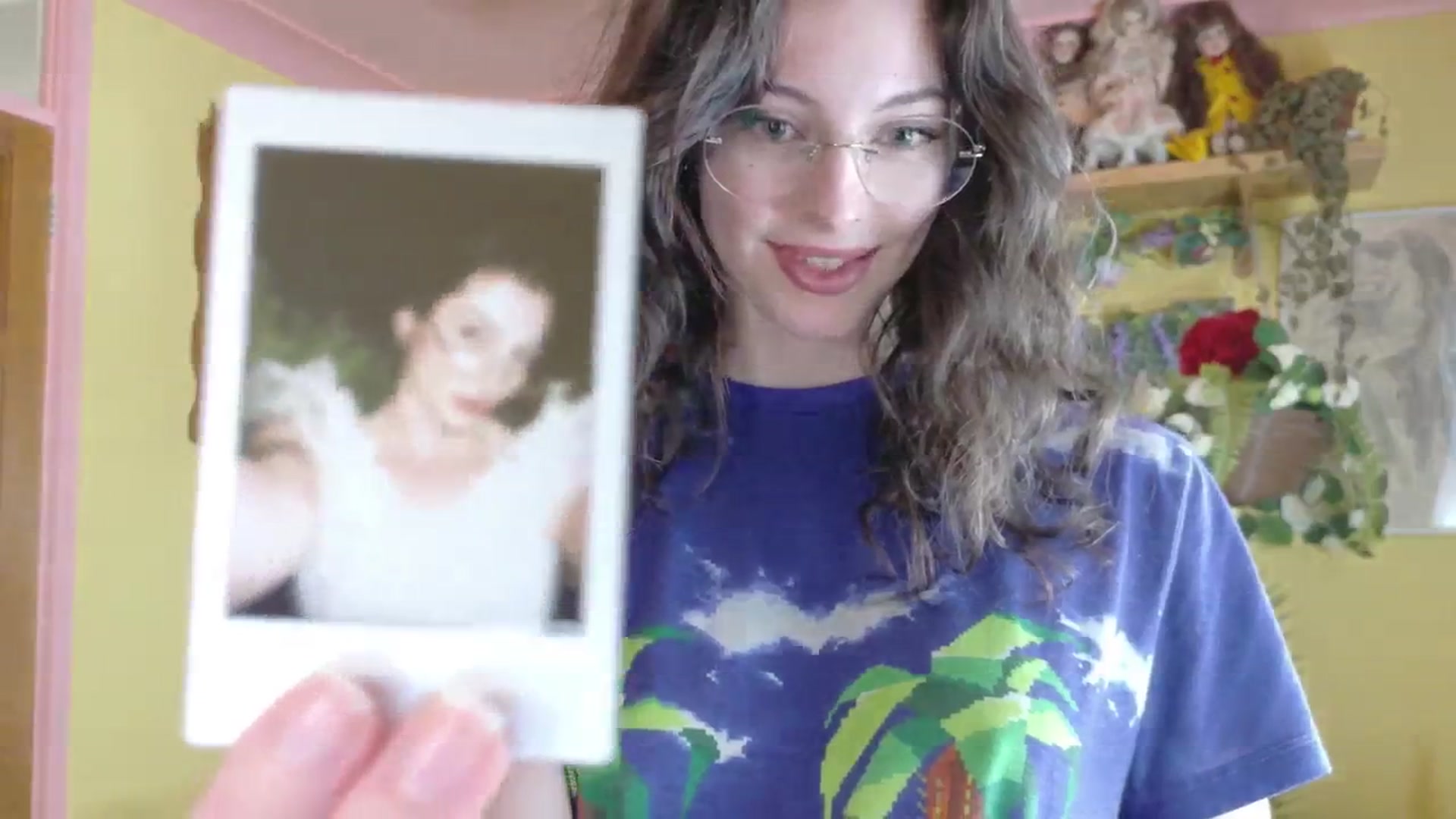 Gallery image thumbnail from porcelaincity's myfreecams stream on, 09/01/2025, 15:46 image 6 of 20