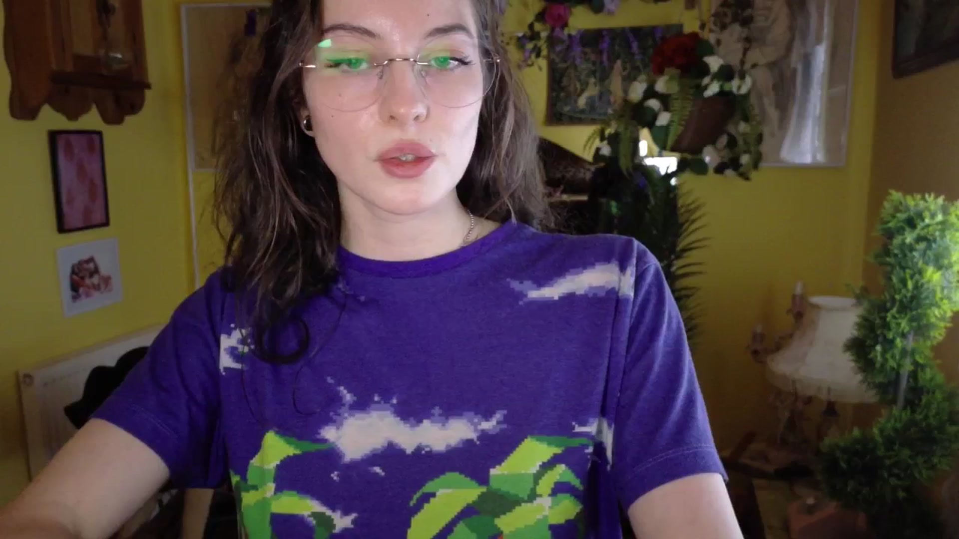 Gallery image thumbnail from porcelaincity's myfreecams stream on, 09/03/2025, 16:17 image 20 of 20