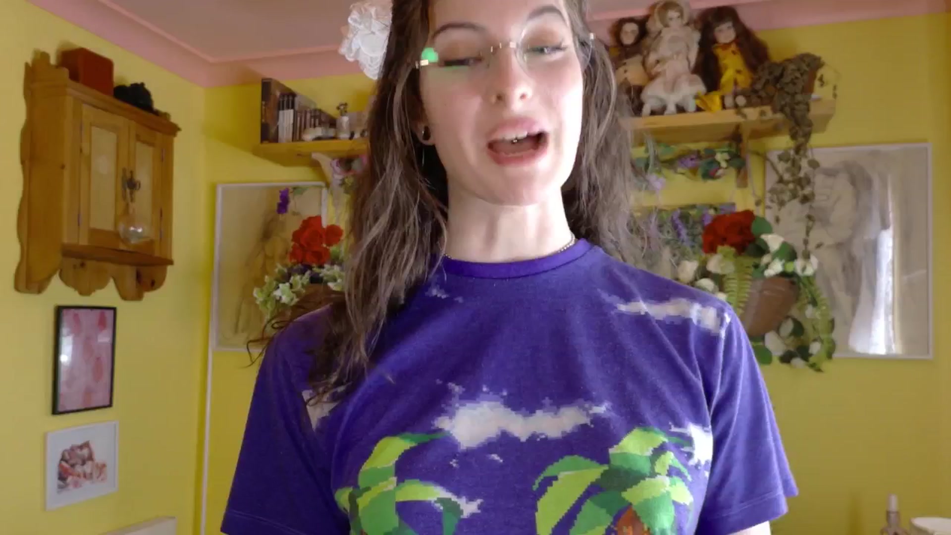 Gallery image thumbnail from porcelaincity's myfreecams stream on, 09/03/2025, 16:17 image 8 of 20