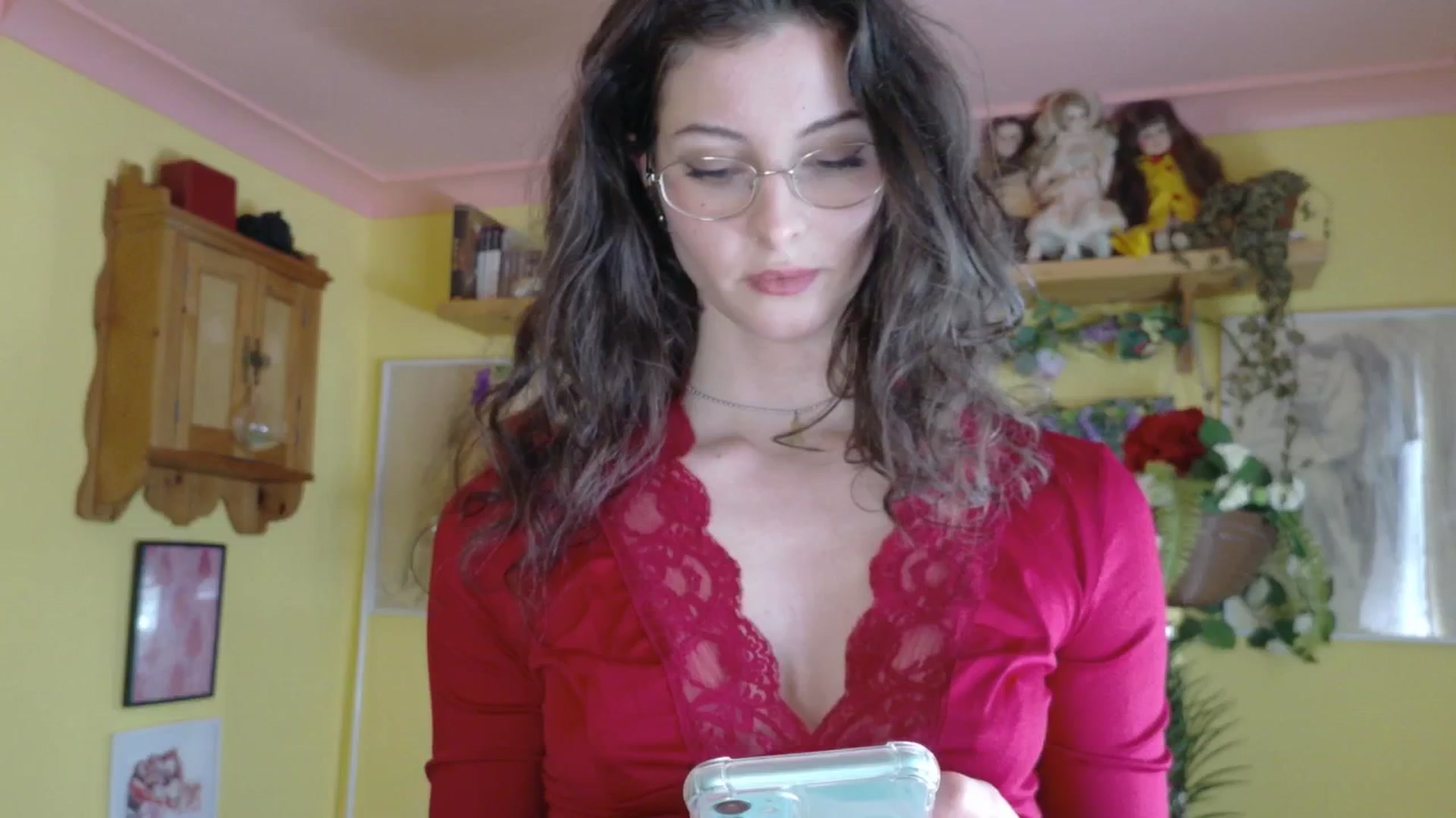 Gallery image thumbnail from porcelaincity's myfreecams stream on, 09/08/2025, 17:26 image 2 of 20