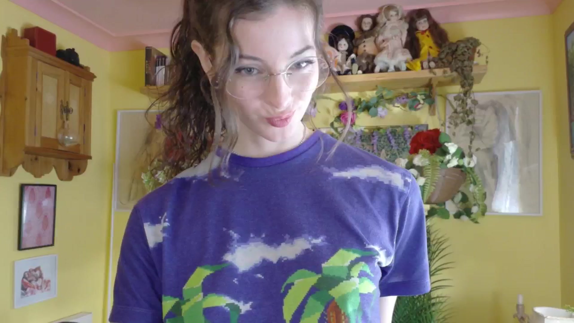 Gallery image thumbnail from porcelaincity's myfreecams stream on, 09/11/2025, 16:49 image 4 of 20