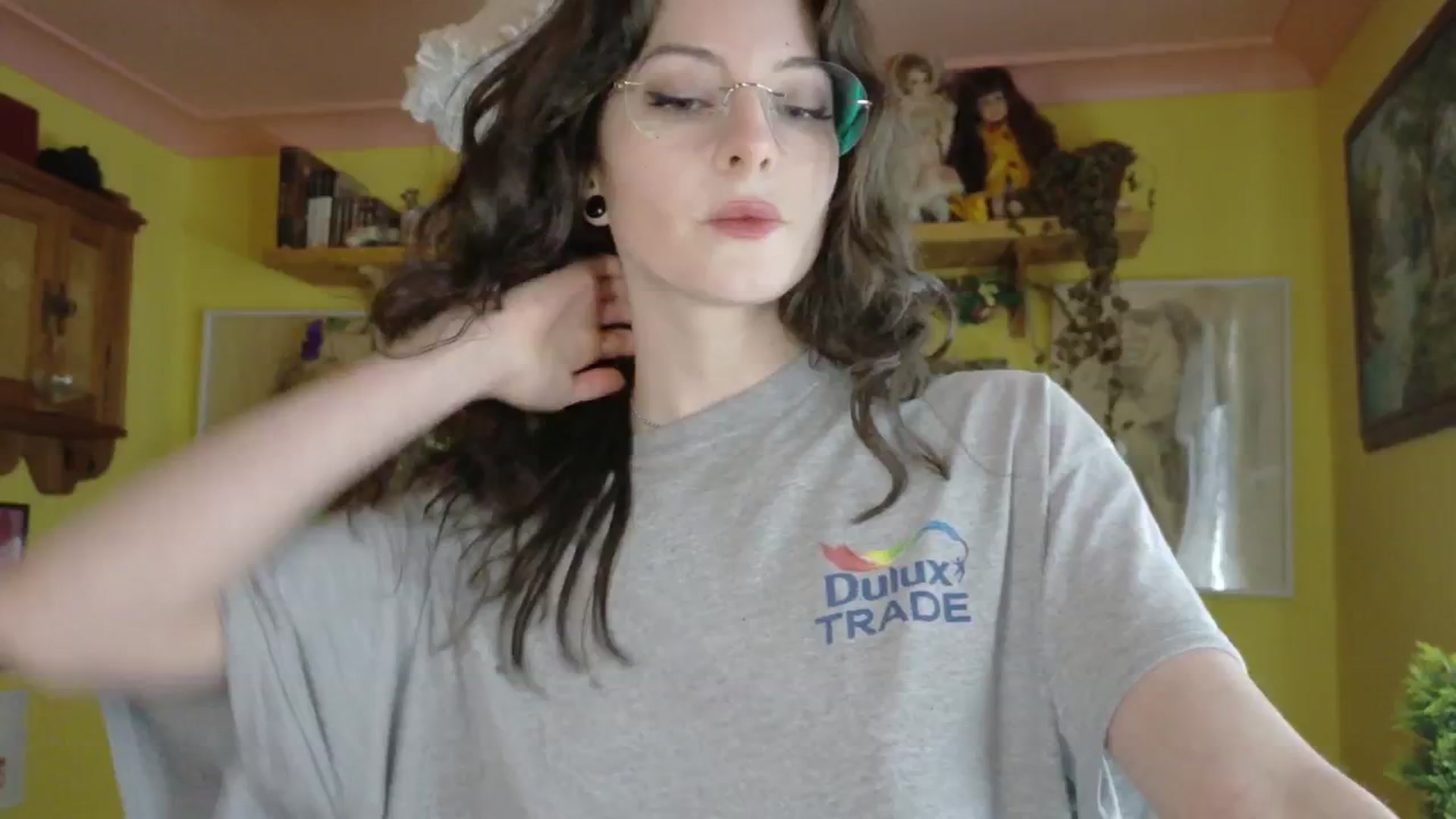Gallery image thumbnail from porcelaincity's myfreecams stream on, 09/16/2025, 14:02 image 1 of 20
