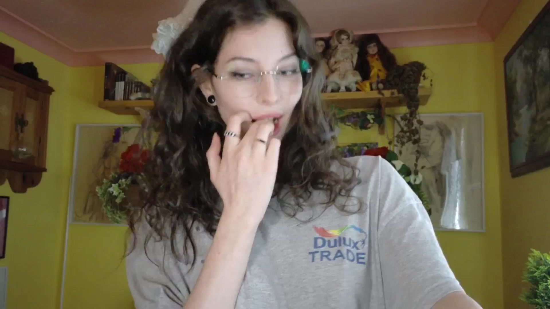 Gallery image thumbnail from porcelaincity's myfreecams stream on, 09/16/2025, 14:02 image 13 of 20