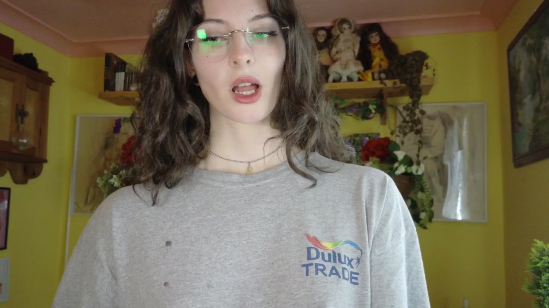 Gallery image thumbnail from porcelaincity's myfreecams stream on, 09/16/2025, 14:02 image 7 of 20