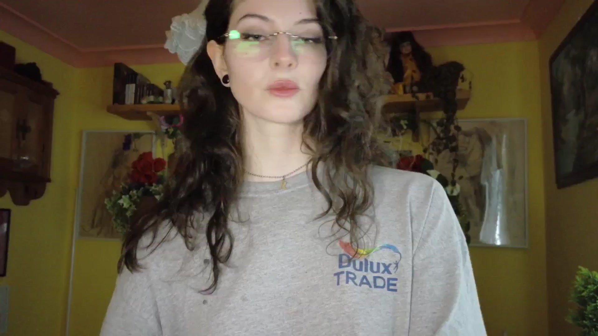 Gallery image thumbnail from porcelaincity's myfreecams stream on, 09/16/2025, 14:02 image 19 of 20