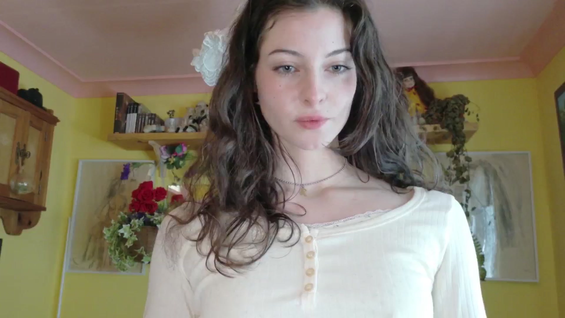 Gallery image thumbnail from porcelaincity's myfreecams stream on, 09/23/2025, 12:40 image 4 of 20