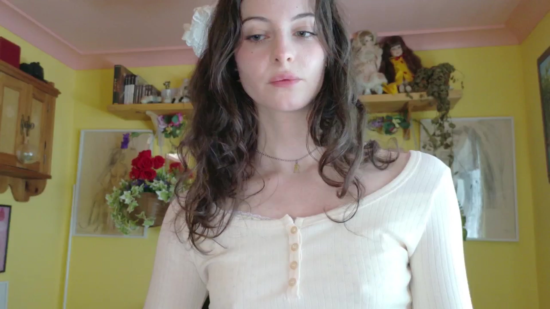 Gallery image thumbnail from porcelaincity's myfreecams stream on, 09/23/2025, 12:40 image 15 of 20