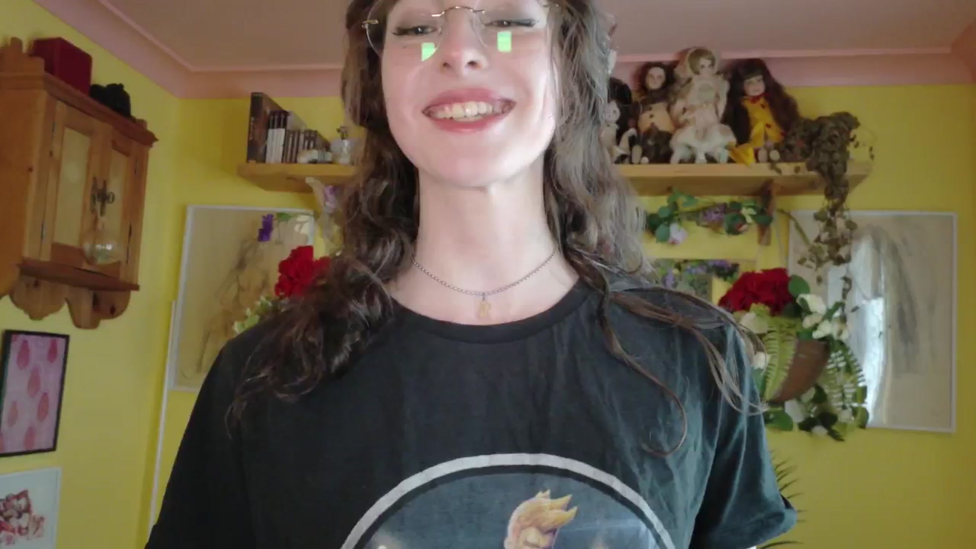 Gallery image thumbnail from porcelaincity's myfreecams stream on, 09/24/2025, 15:33 image 3 of 20