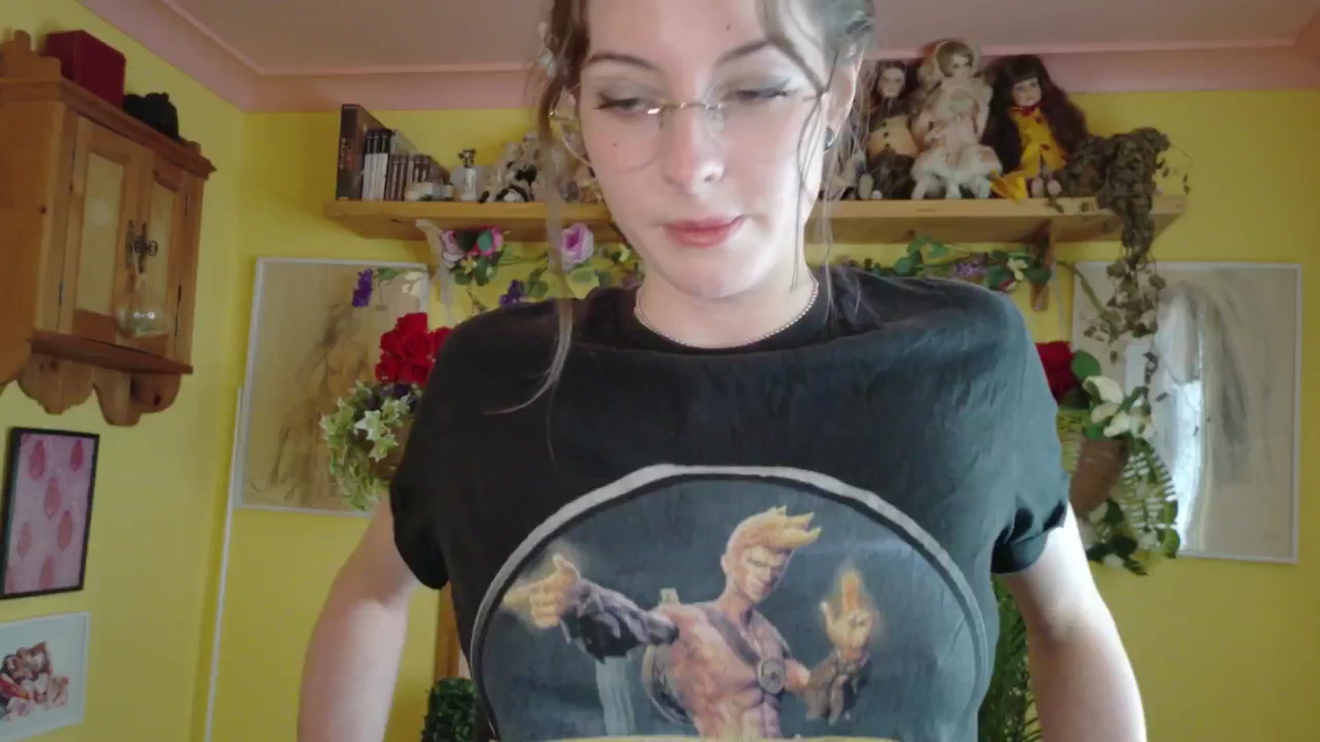 Gallery image thumbnail from porcelaincity's myfreecams stream on, 09/24/2025, 15:33 image 6 of 20
