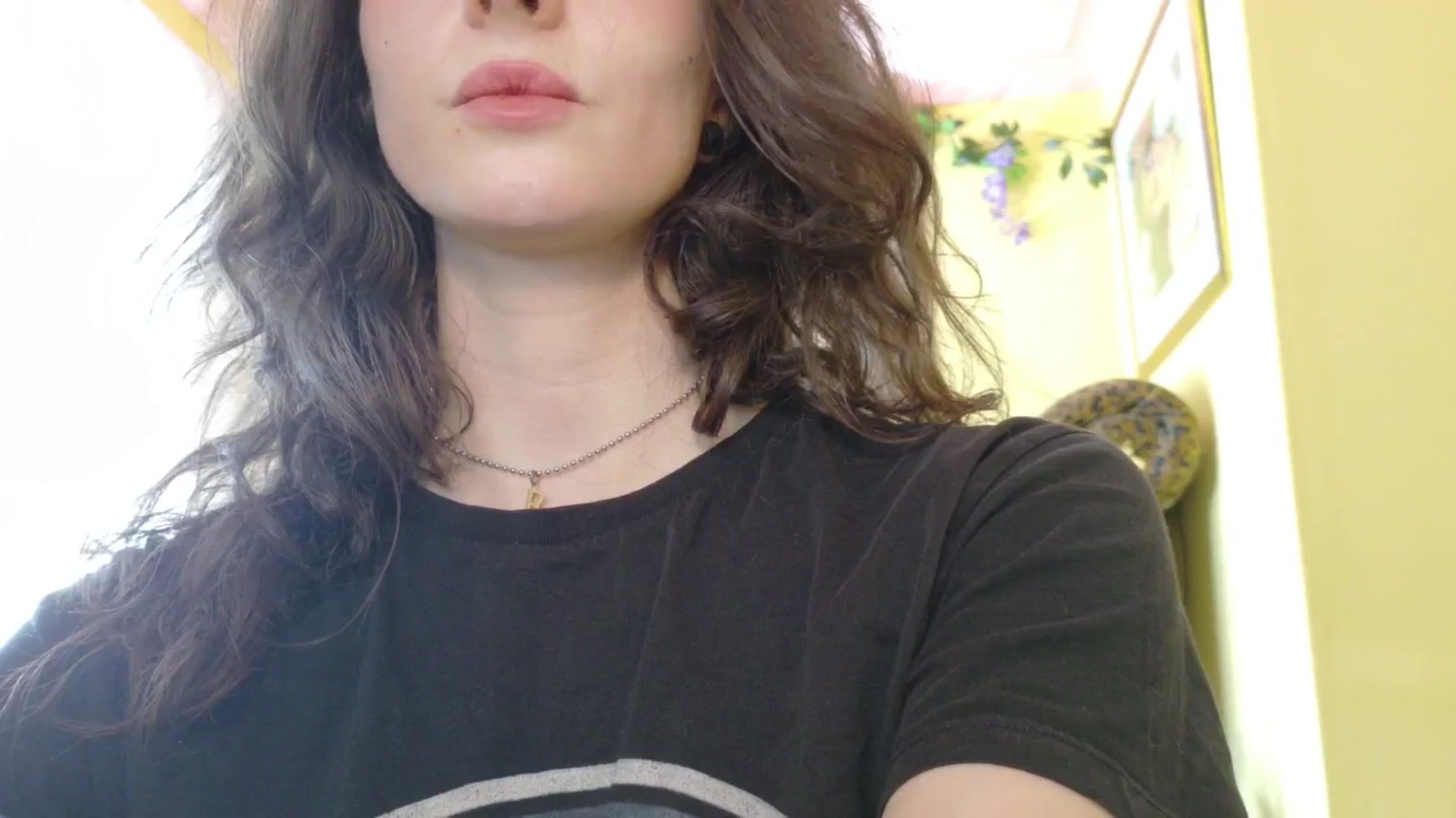 Gallery image thumbnail from porcelaincity's myfreecams stream on, 09/25/2025, 12:28 image 7 of 20