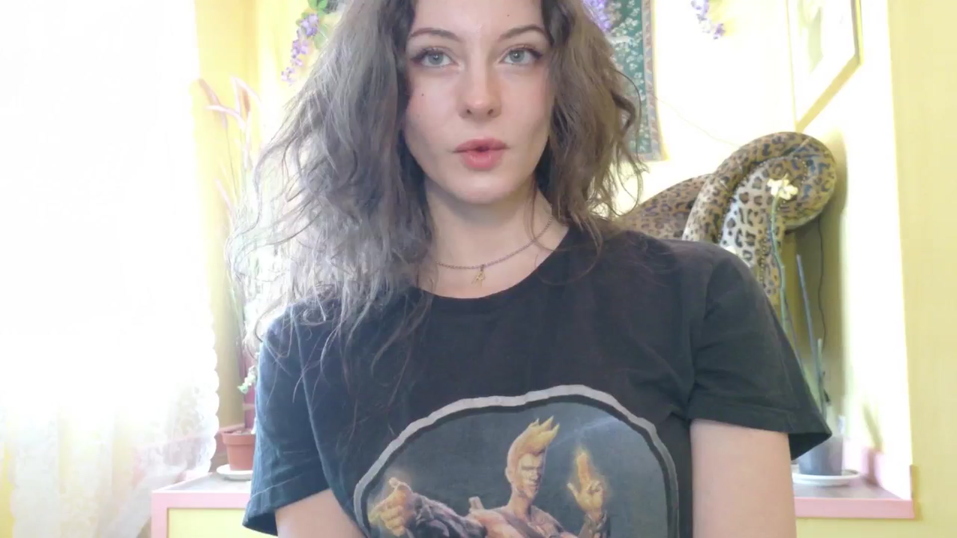 Gallery image thumbnail from porcelaincity's myfreecams stream on, 09/25/2025, 12:28 image 4 of 20