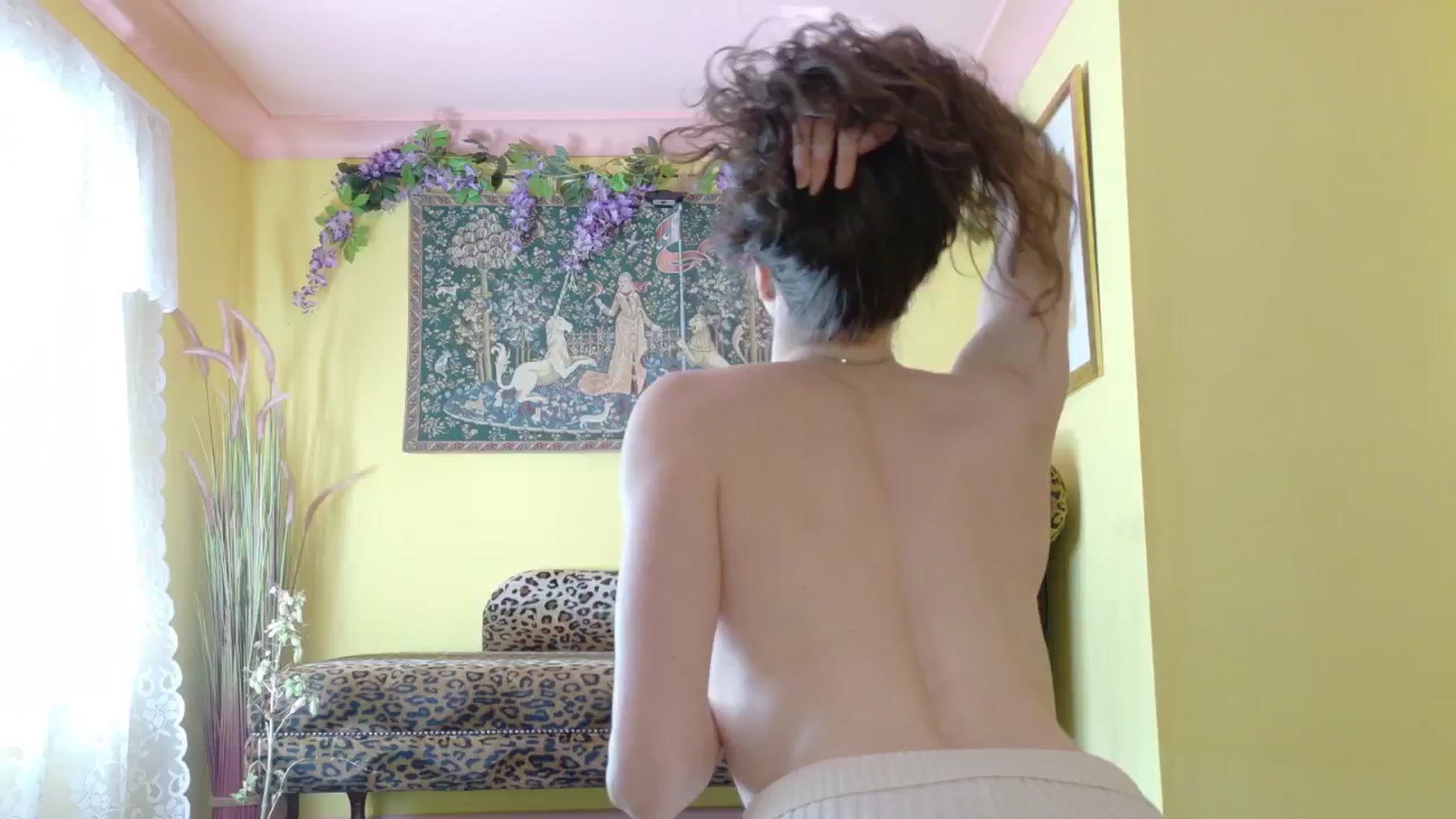 Gallery image thumbnail from porcelaincity's myfreecams stream on, 09/25/2025, 12:28 image 11 of 20