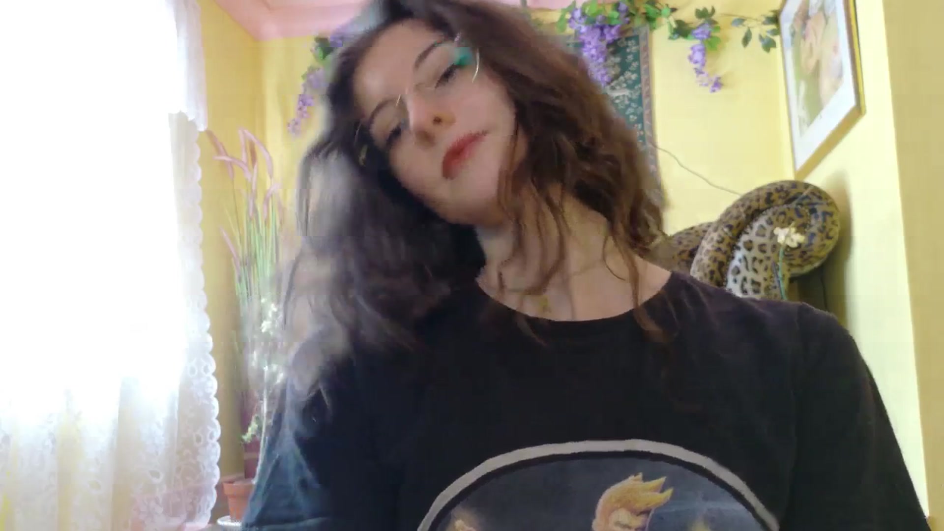Gallery image thumbnail from porcelaincity's myfreecams stream on, 09/25/2025, 14:45 image 8 of 20
