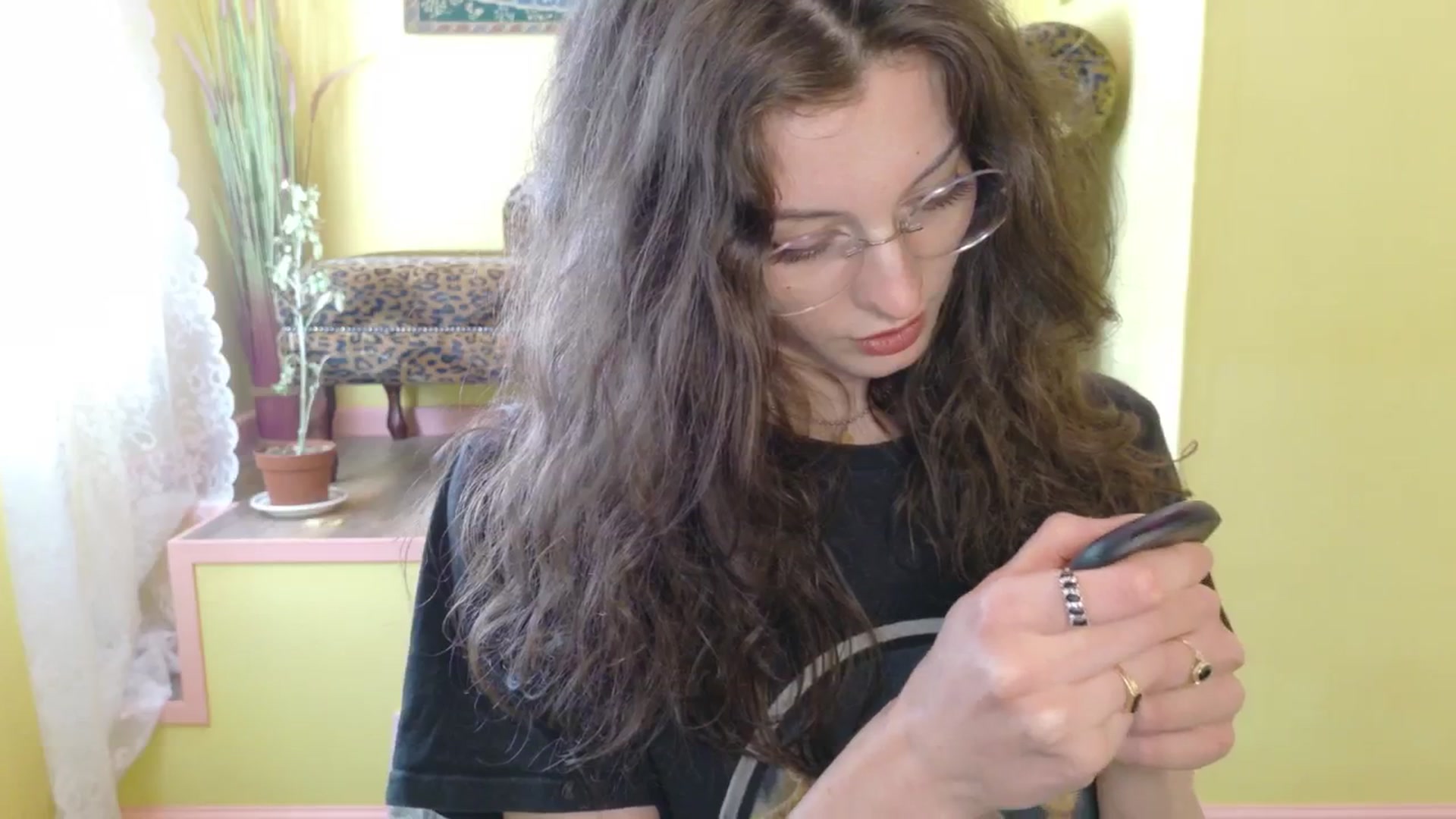 Gallery image thumbnail from porcelaincity's myfreecams stream on, 09/25/2025, 14:45 image 13 of 20