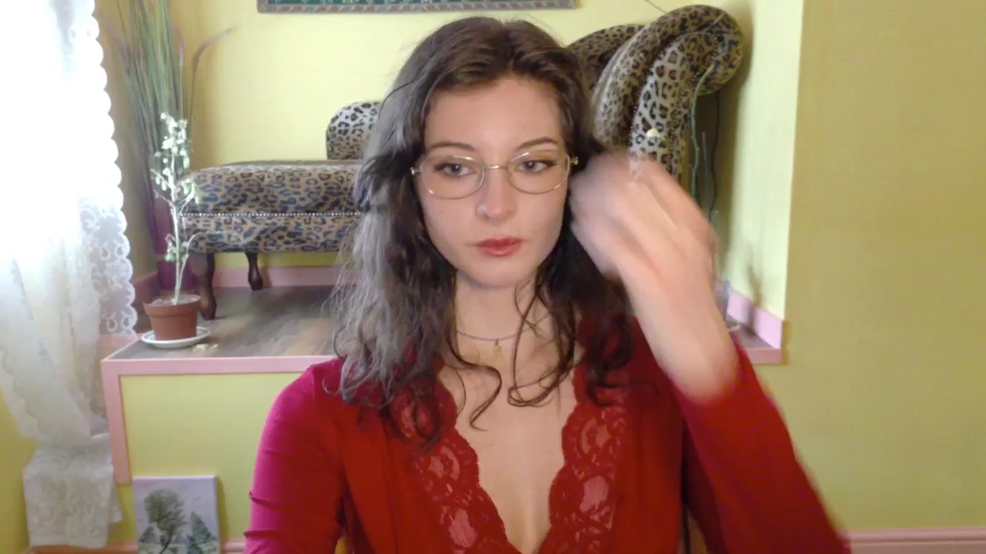 Gallery image thumbnail from porcelaincity's myfreecams stream on, 09/29/2025, 13:43 image 16 of 20