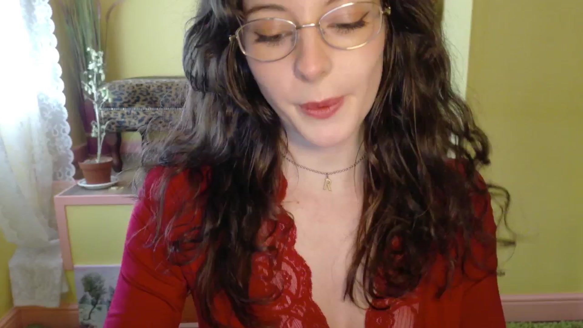 Gallery image thumbnail from porcelaincity's myfreecams stream on, 09/29/2025, 13:43 image 17 of 20