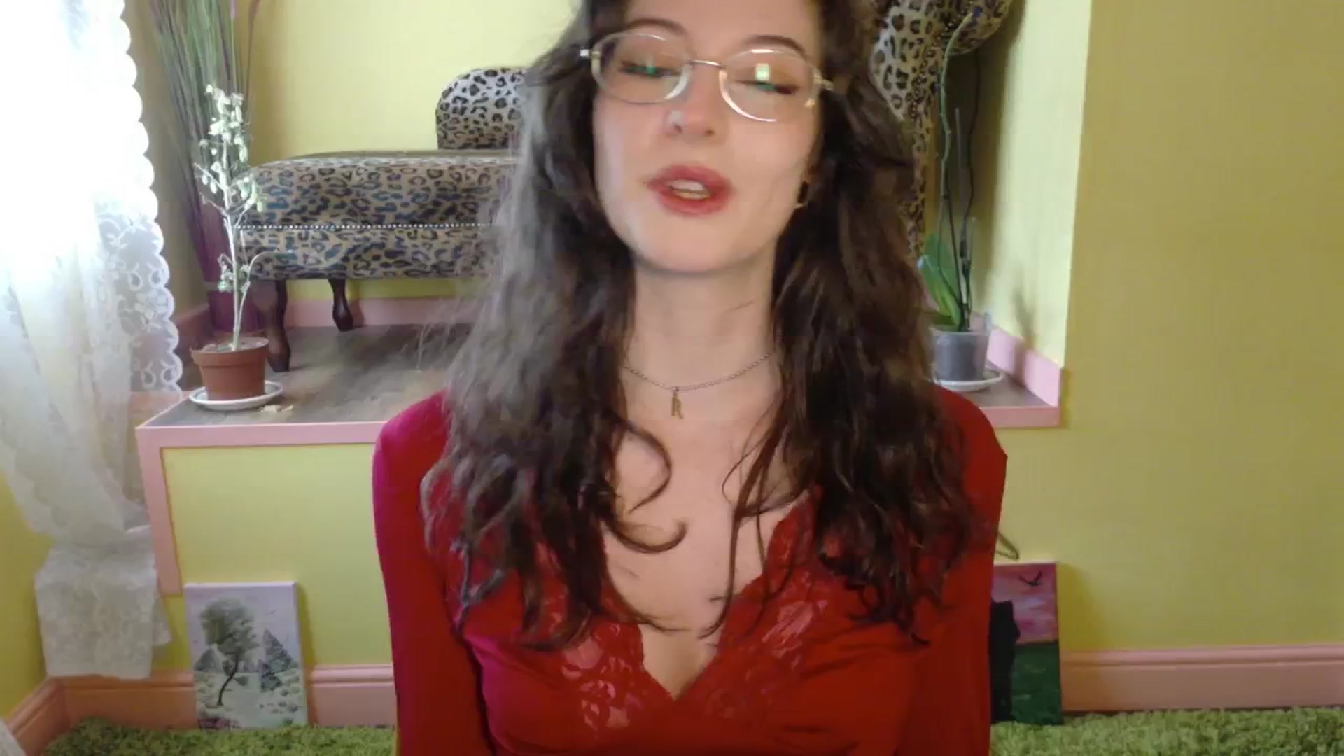 Gallery image thumbnail from porcelaincity's myfreecams stream on, 09/29/2025, 13:43 image 8 of 20