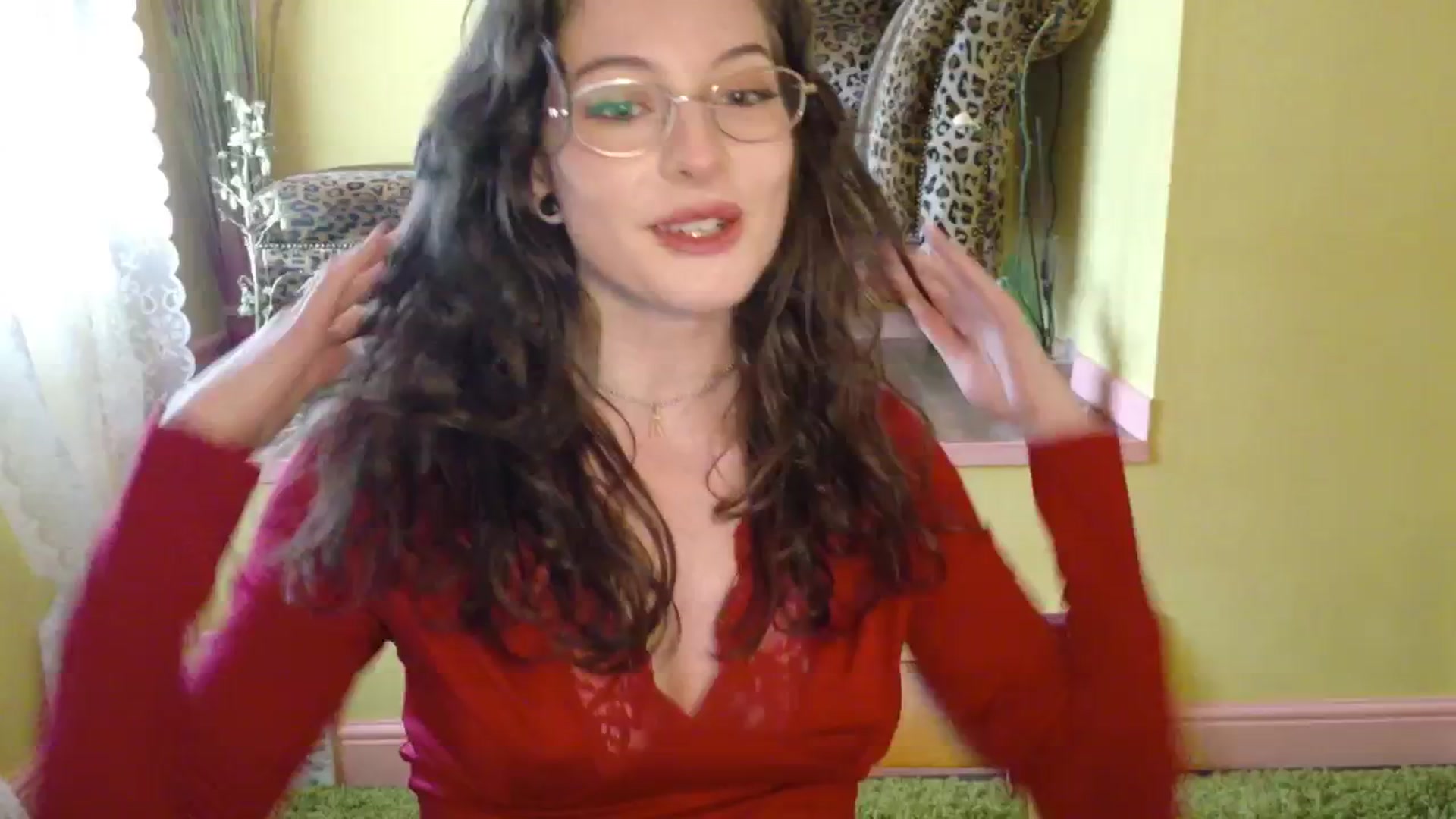 Gallery image thumbnail from porcelaincity's myfreecams stream on, 09/29/2025, 13:43 image 7 of 20
