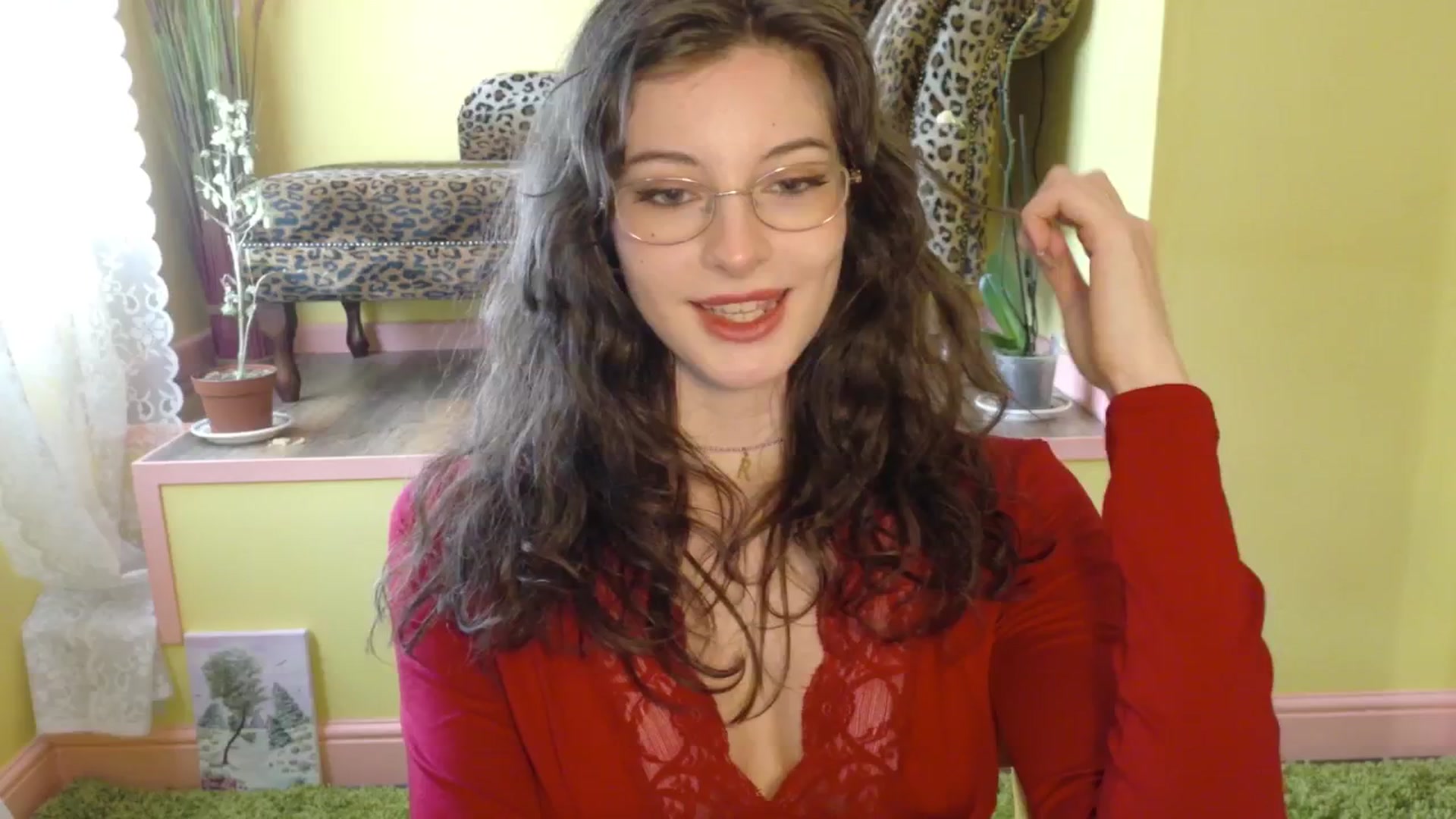 Gallery image thumbnail from porcelaincity's myfreecams stream on, 09/29/2025, 13:43 image 5 of 20