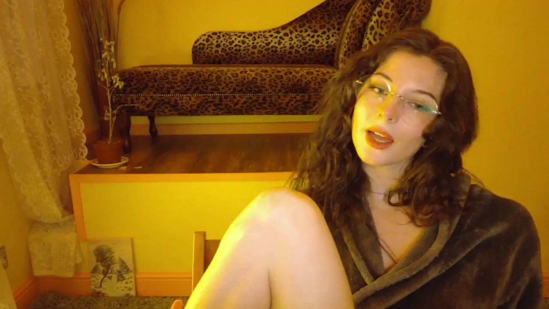 Gallery image thumbnail from porcelaincity's myfreecams stream on, 09/30/2025, 20:51 image 15 of 20