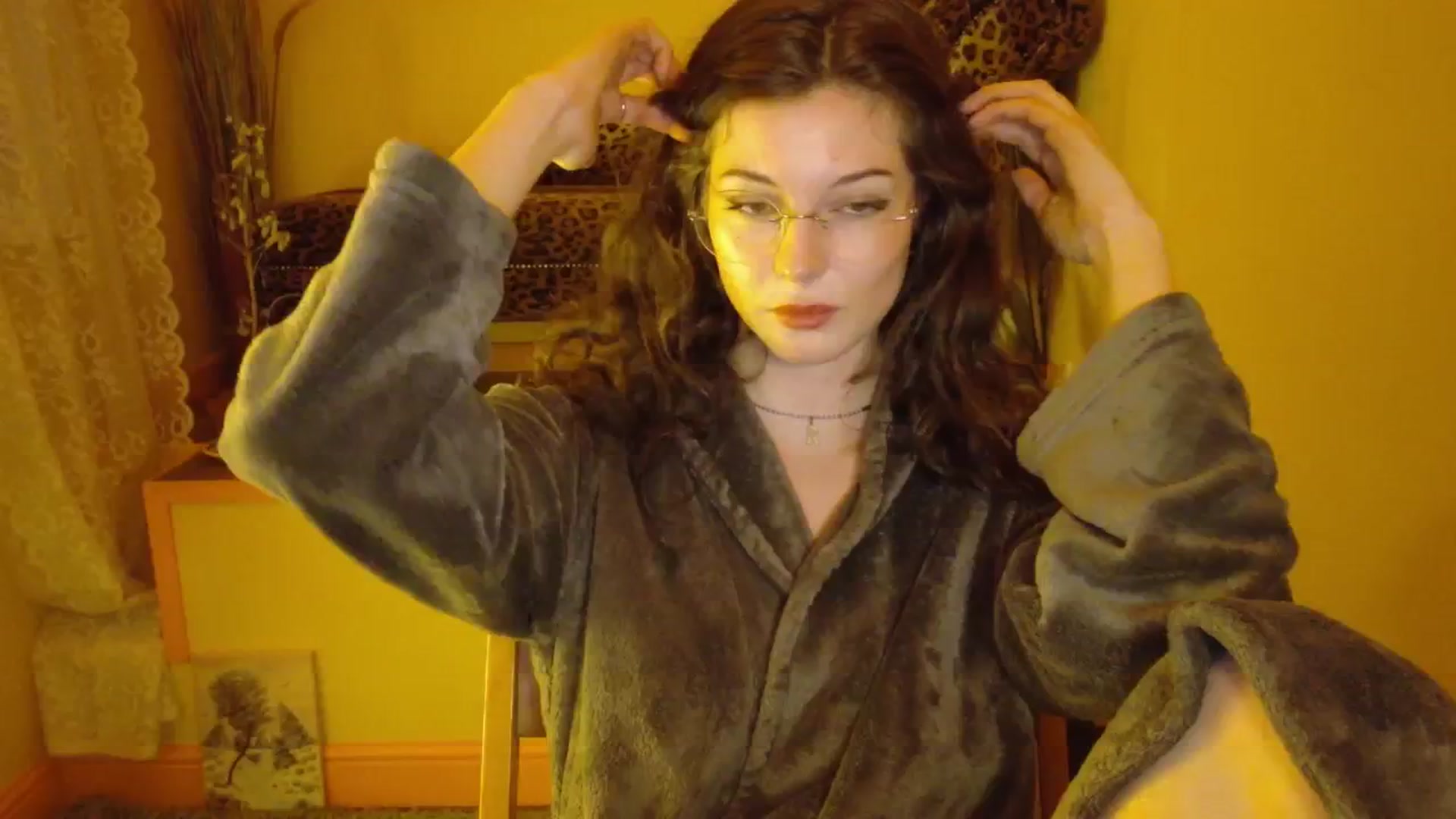 Gallery image thumbnail from porcelaincity's myfreecams stream on, 09/30/2025, 20:51 image 4 of 20