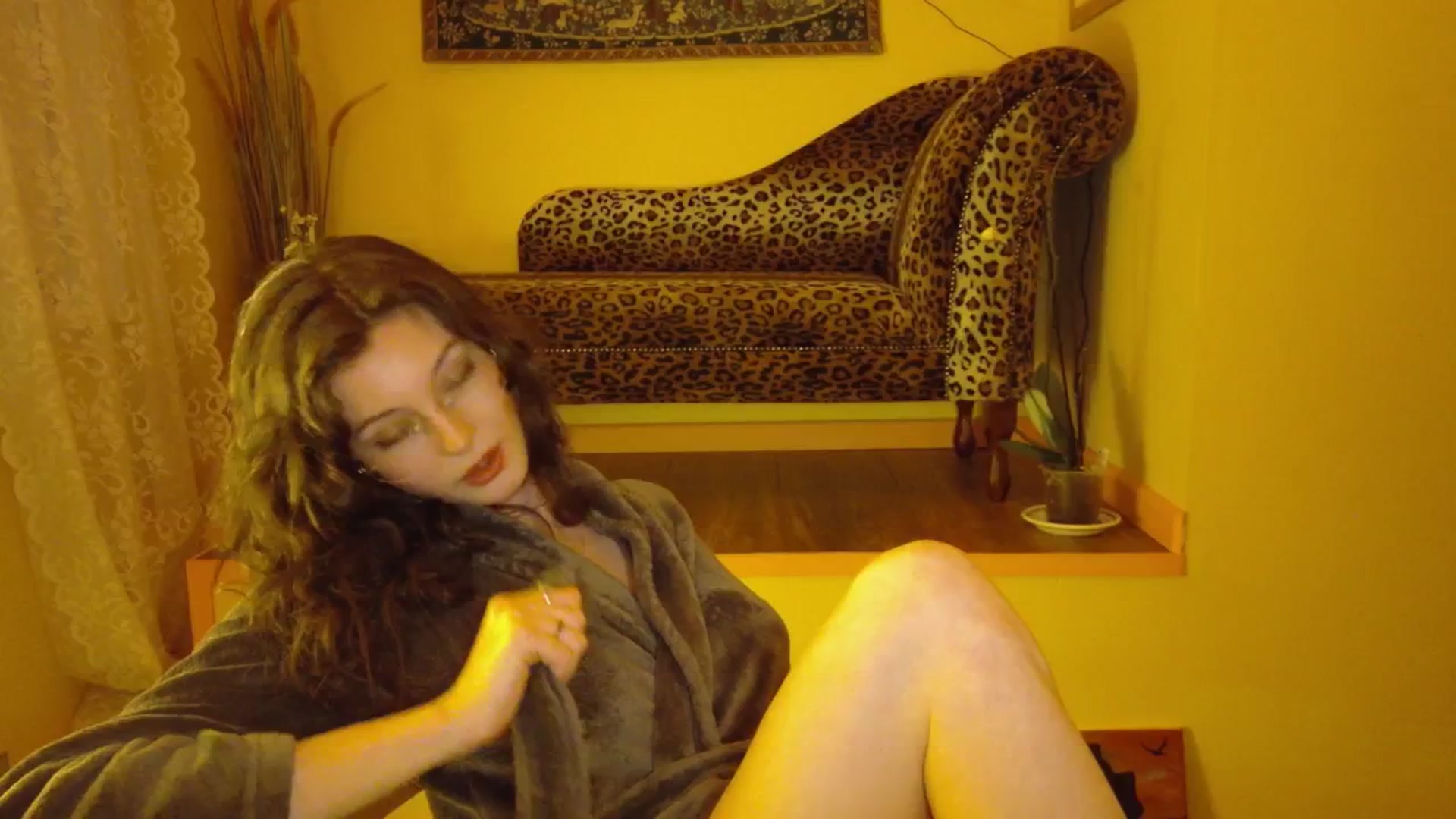Gallery image thumbnail from porcelaincity's myfreecams stream on, 09/30/2025, 20:51 image 7 of 20