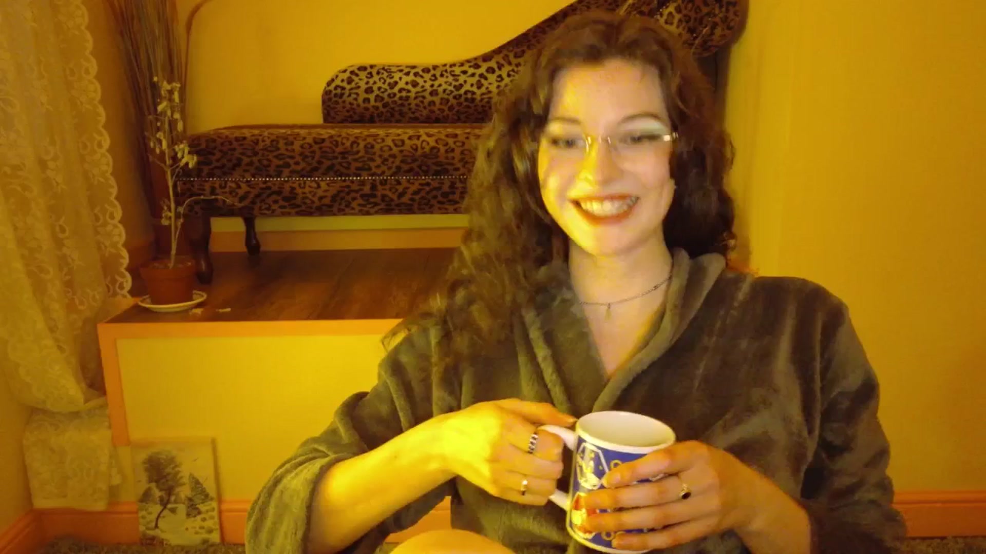 Gallery image thumbnail from porcelaincity's myfreecams stream on, 09/30/2025, 20:51 image 3 of 20