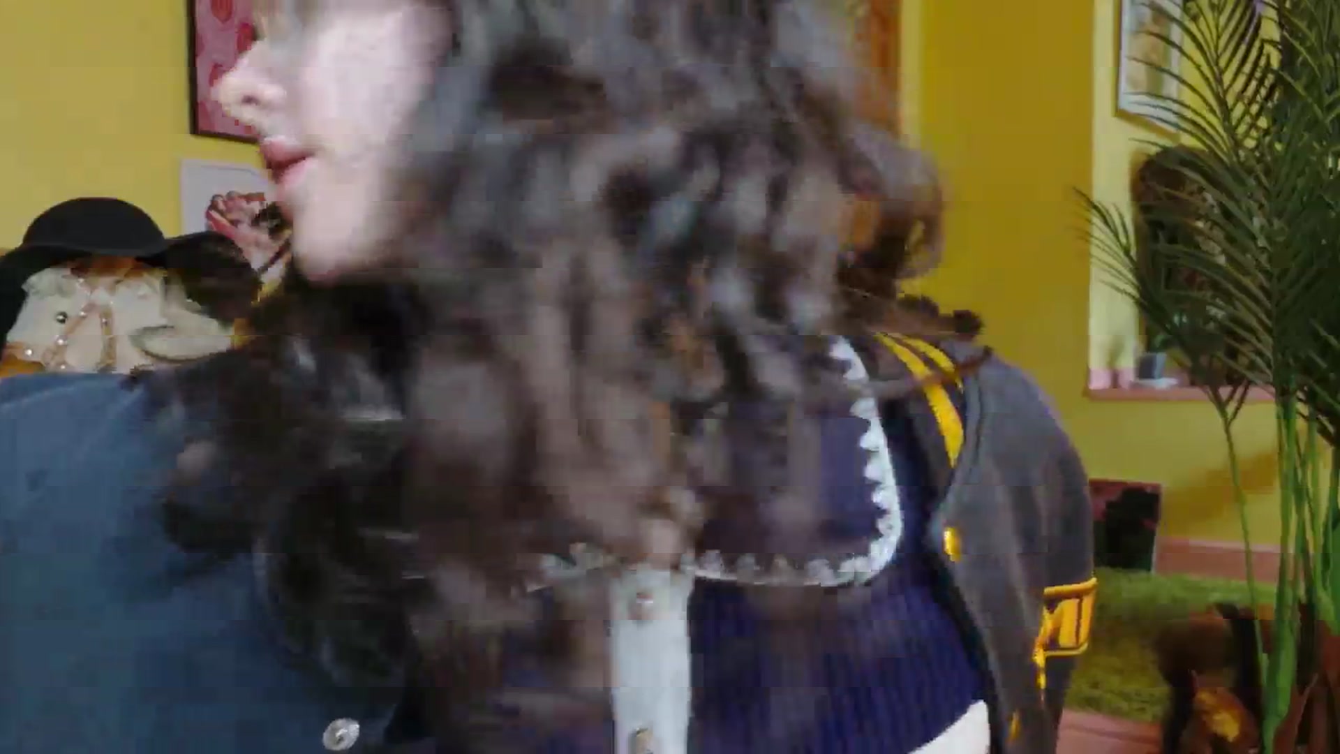 Gallery image thumbnail from porcelaincity's myfreecams stream on, 10/08/2025, 13:00 image 19 of 20