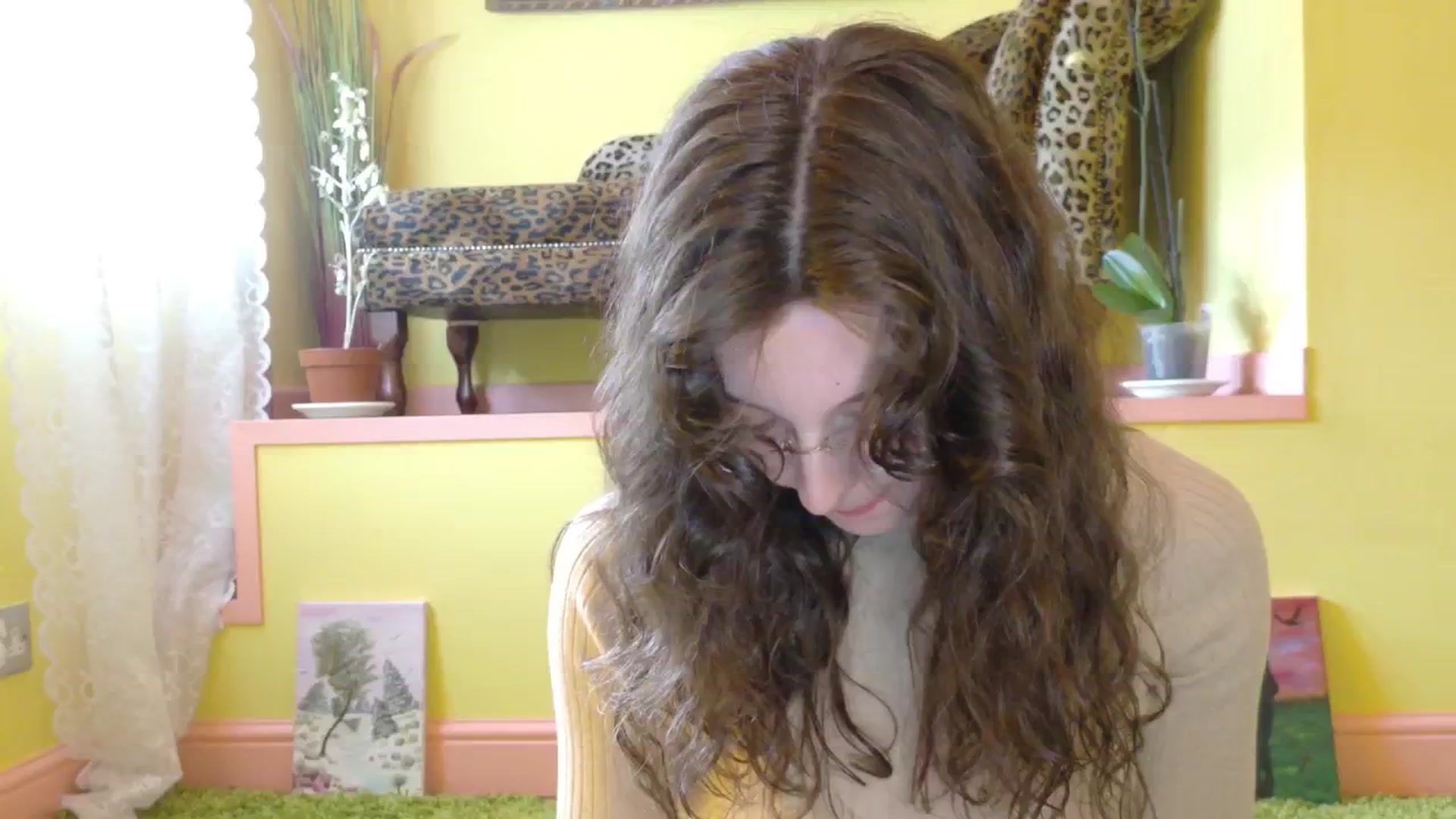 Gallery image thumbnail from porcelaincity's myfreecams stream on, 10/09/2025, 17:30 image 1 of 20