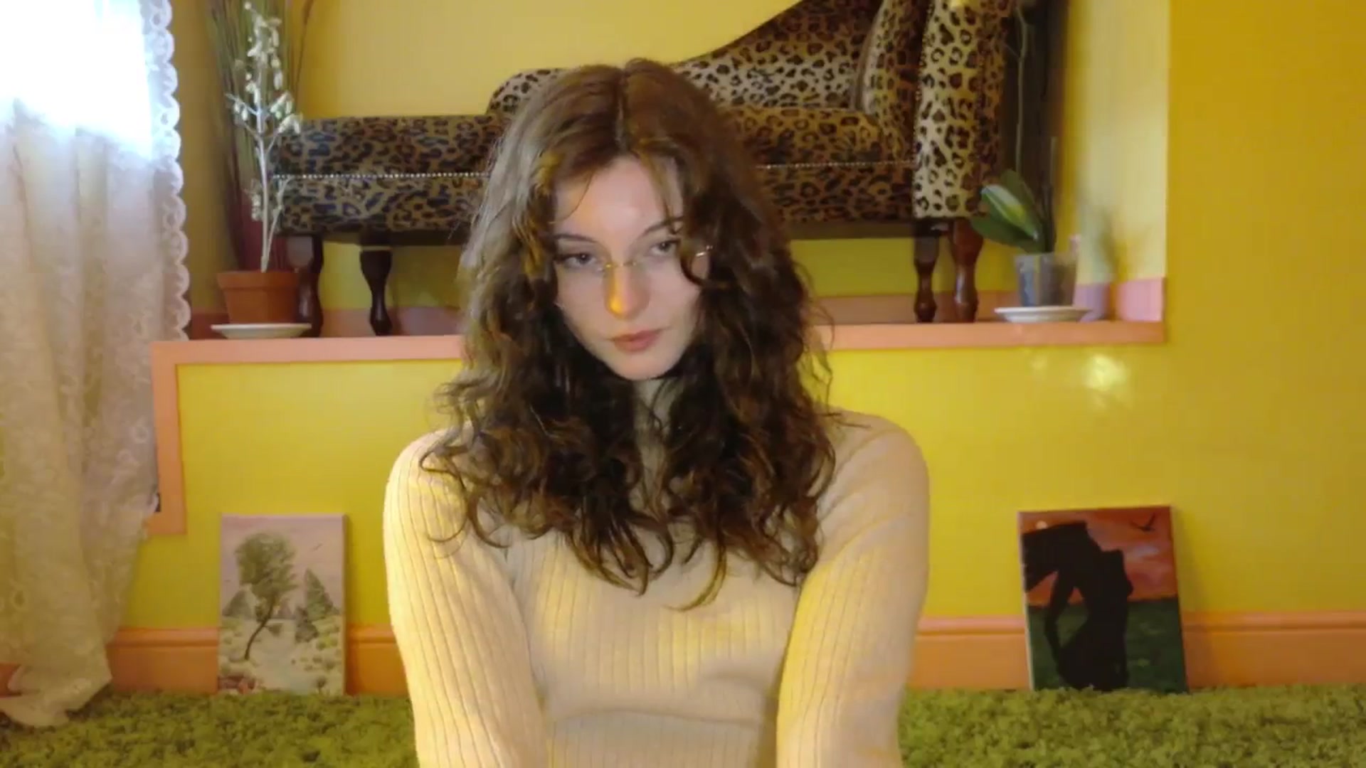 Gallery image thumbnail from porcelaincity's myfreecams stream on, 10/09/2025, 17:30 image 16 of 20