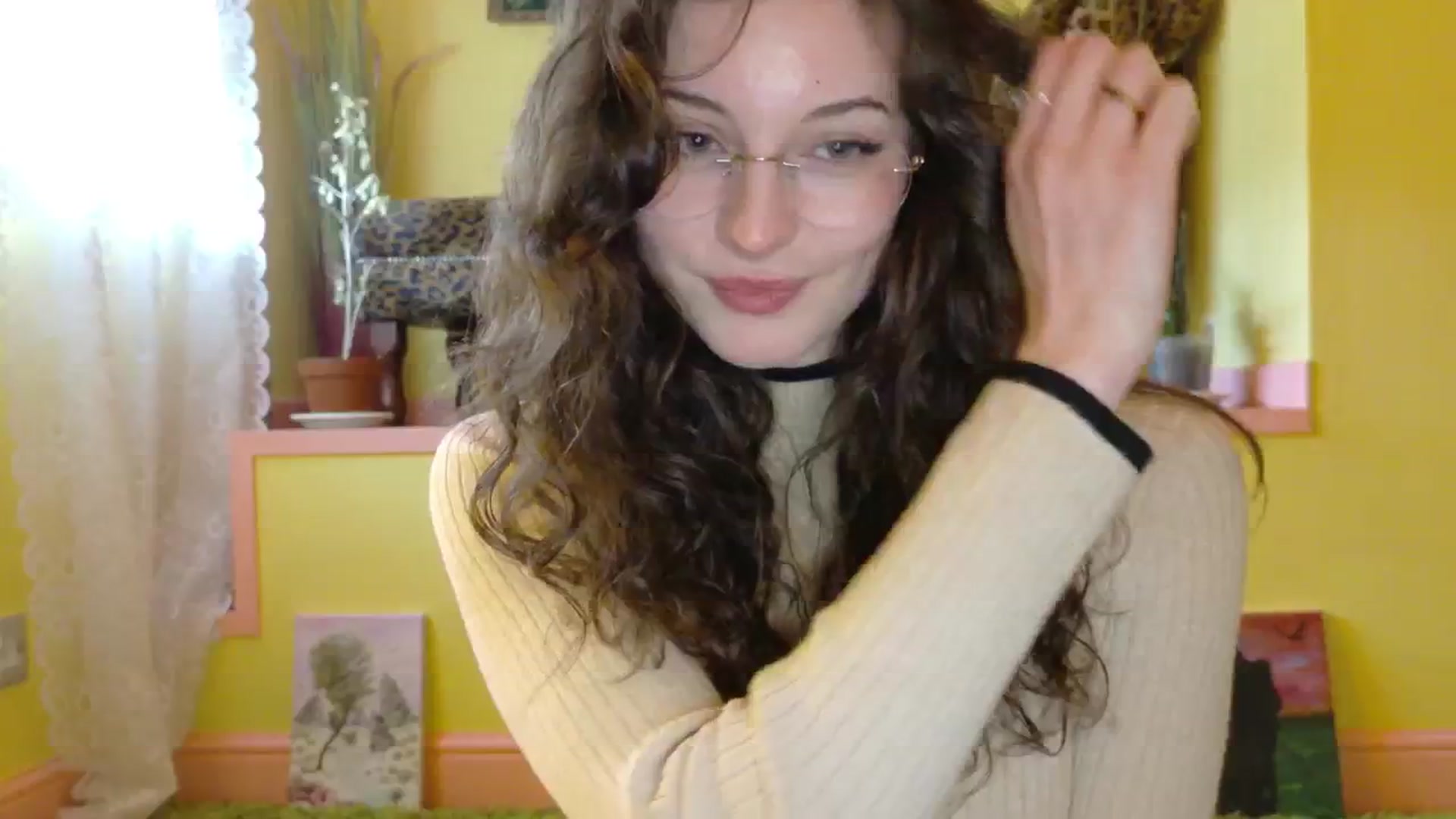 Gallery image thumbnail from porcelaincity's myfreecams stream on, 10/09/2025, 17:30 image 7 of 20