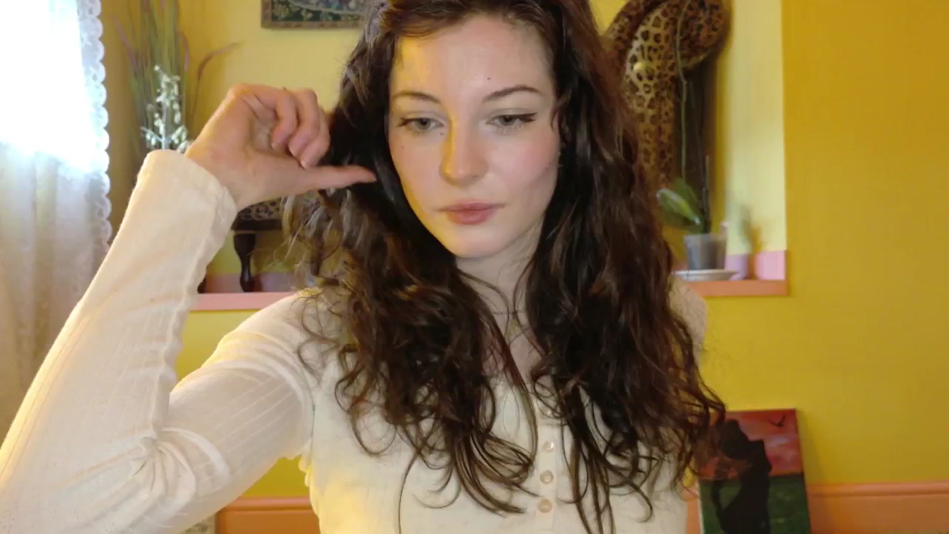 Gallery image thumbnail from porcelaincity's myfreecams stream on, 10/15/2025, 17:32 image 1 of 20