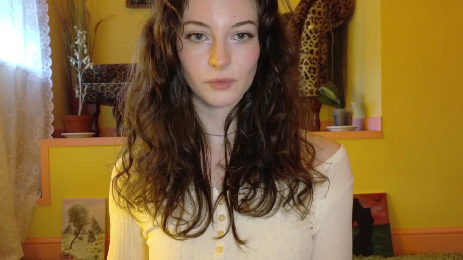 Gallery image thumbnail from porcelaincity's myfreecams stream on, 10/15/2025, 17:32 image 11 of 20