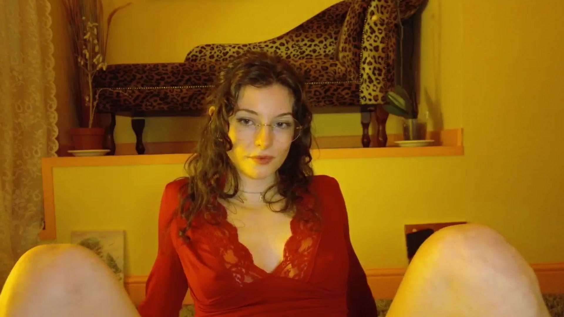 Gallery image thumbnail from porcelaincity's myfreecams stream on, 10/17/2025, 22:25 image 13 of 20