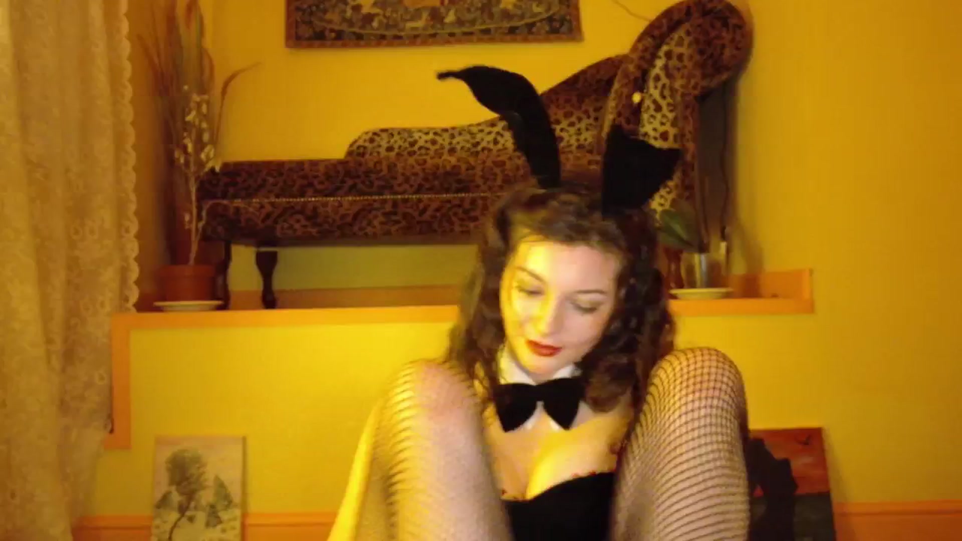 Gallery image thumbnail from porcelaincity's myfreecams stream on, 10/21/2025, 21:09 image 1 of 20