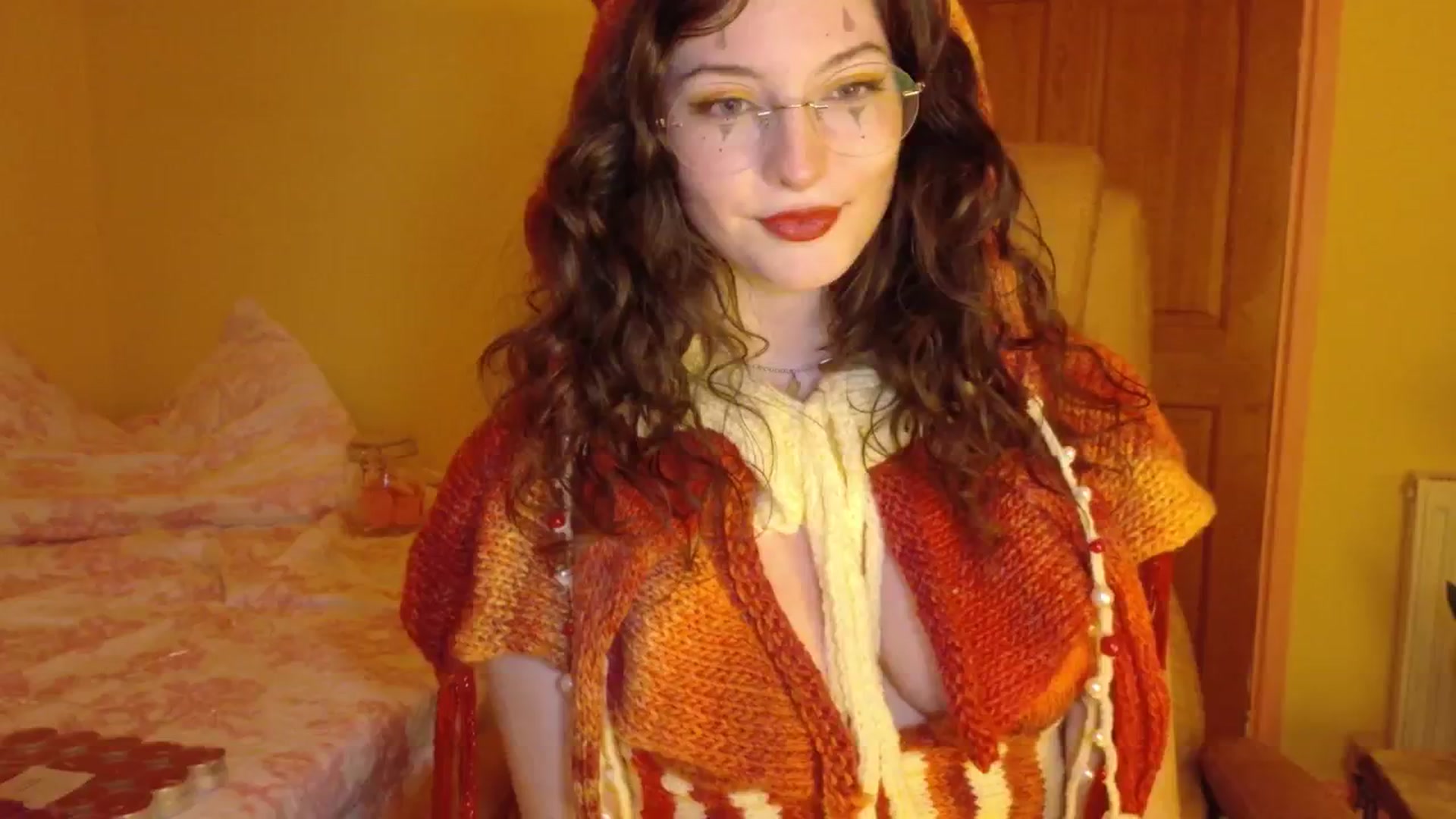 Gallery image thumbnail from porcelaincity's myfreecams stream on, 10/31/2025, 21:42 image 3 of 20