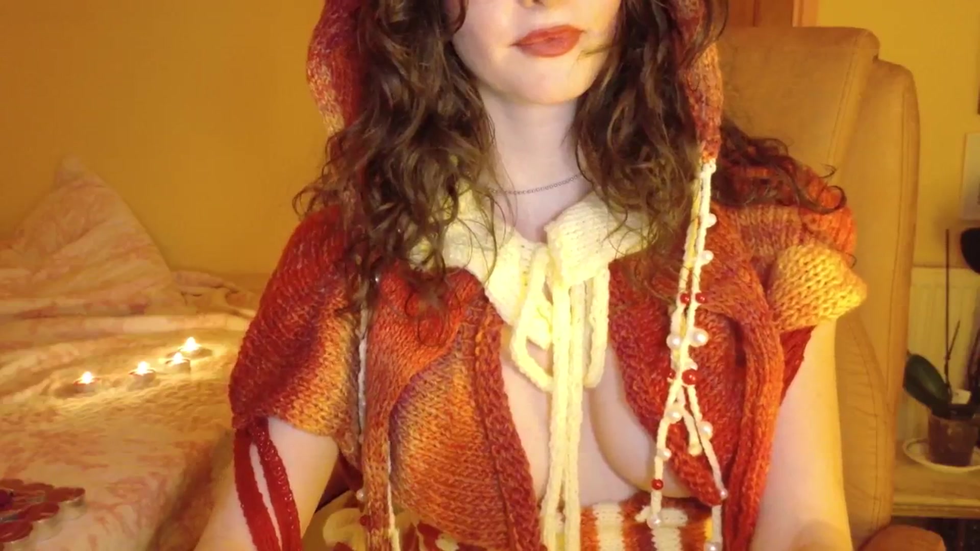 Gallery image thumbnail from porcelaincity's myfreecams stream on, 10/31/2025, 22:42 image 18 of 20