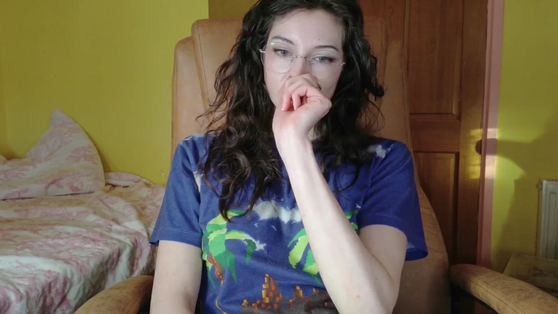 Gallery image thumbnail from porcelaincity's myfreecams stream on, 11/06/2025, 16:18 image 16 of 20