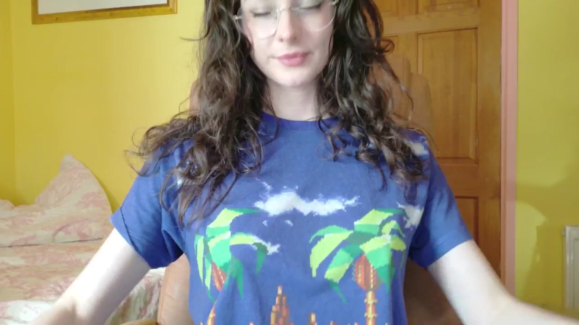 Gallery image thumbnail from porcelaincity's myfreecams stream on, 11/06/2025, 16:18 image 4 of 20